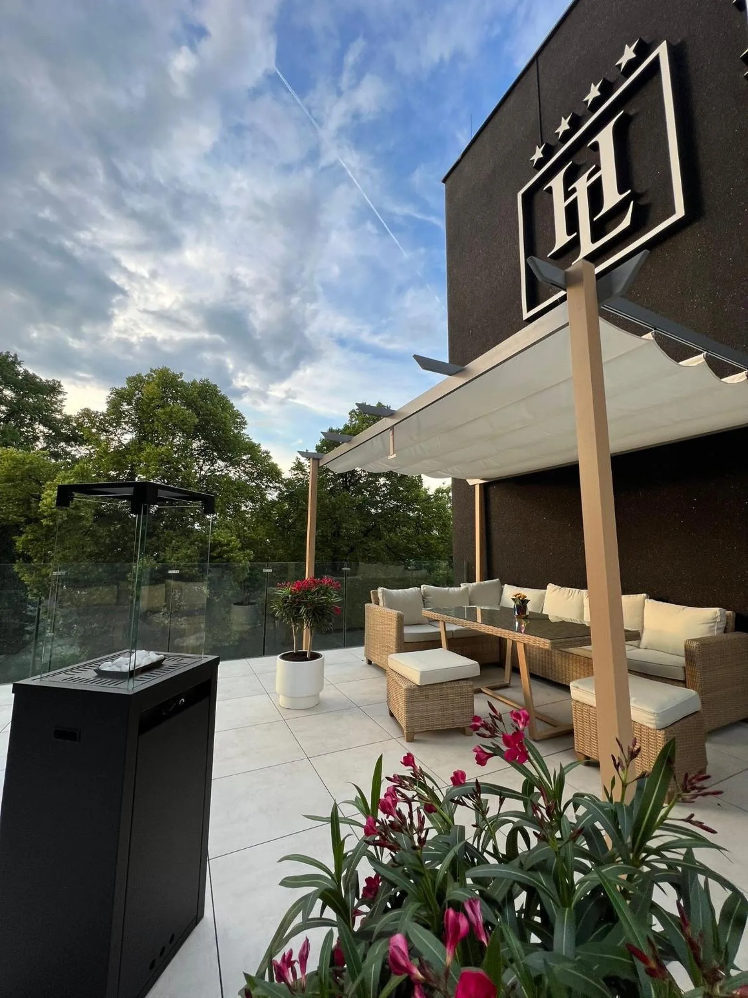 Property building in Hotel Lantier & Swimming Pool Zone