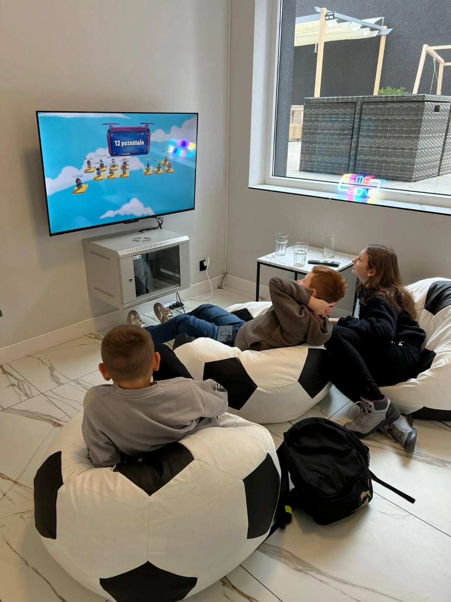 Game Room in Hotel Lantier & Swimming Pool Zone