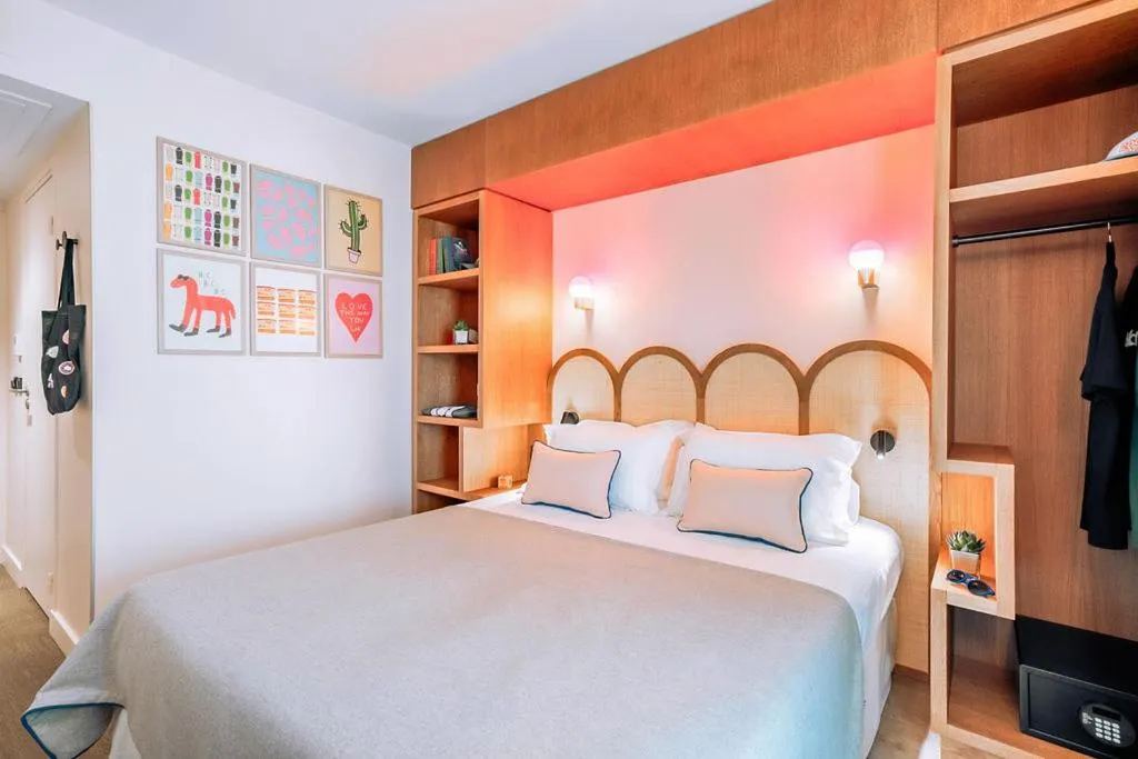 Bed in RockyPop Marseille Hôtel