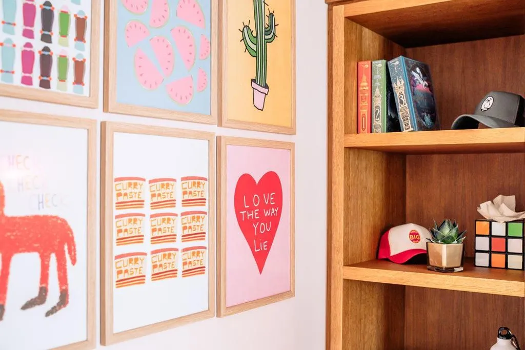 Library in RockyPop Marseille Hôtel