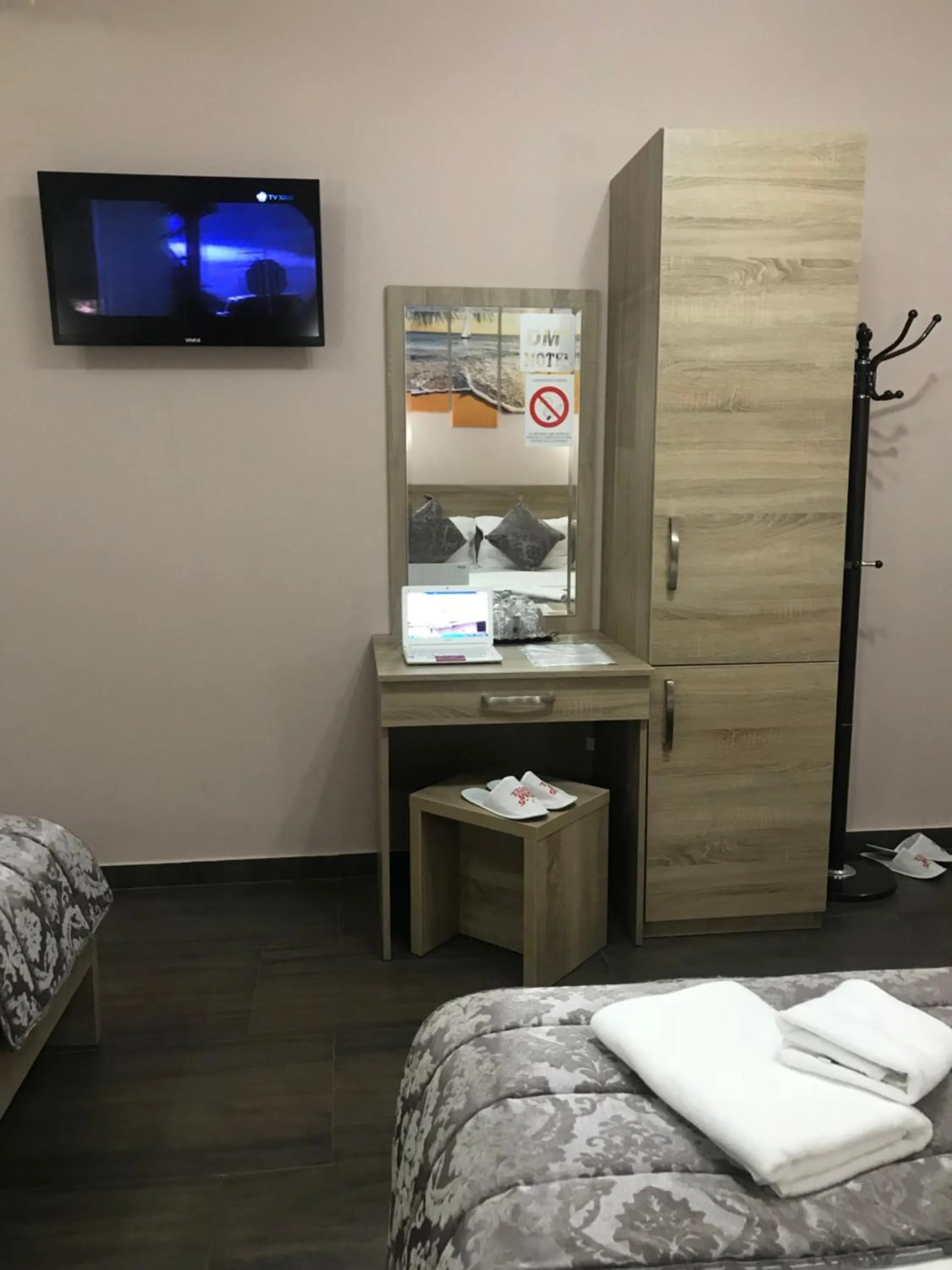 Decorative detail, Bed in Prenociste&Restoran DM