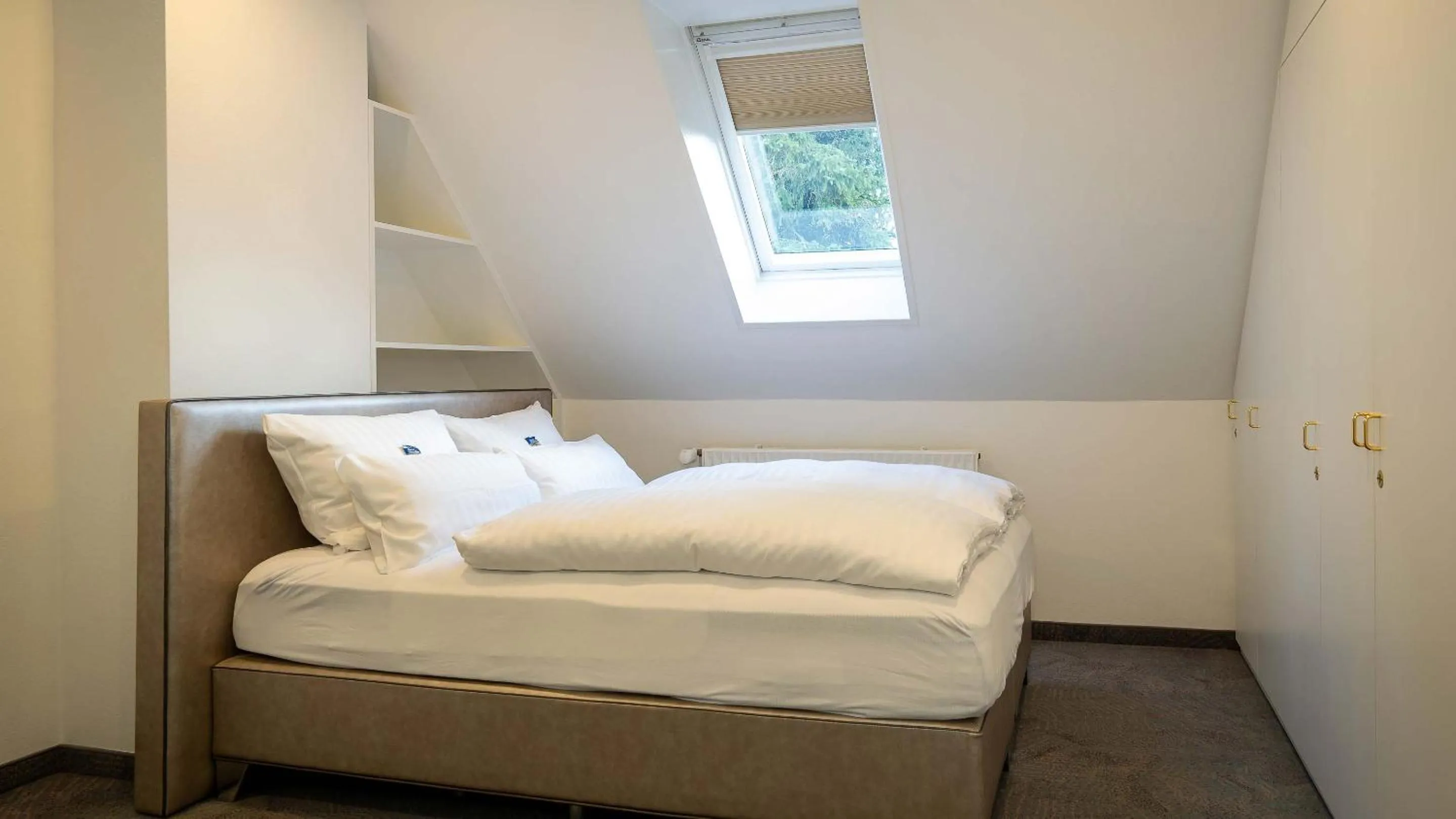 Bed in Boutique Hotel Rosengarten Hamburg