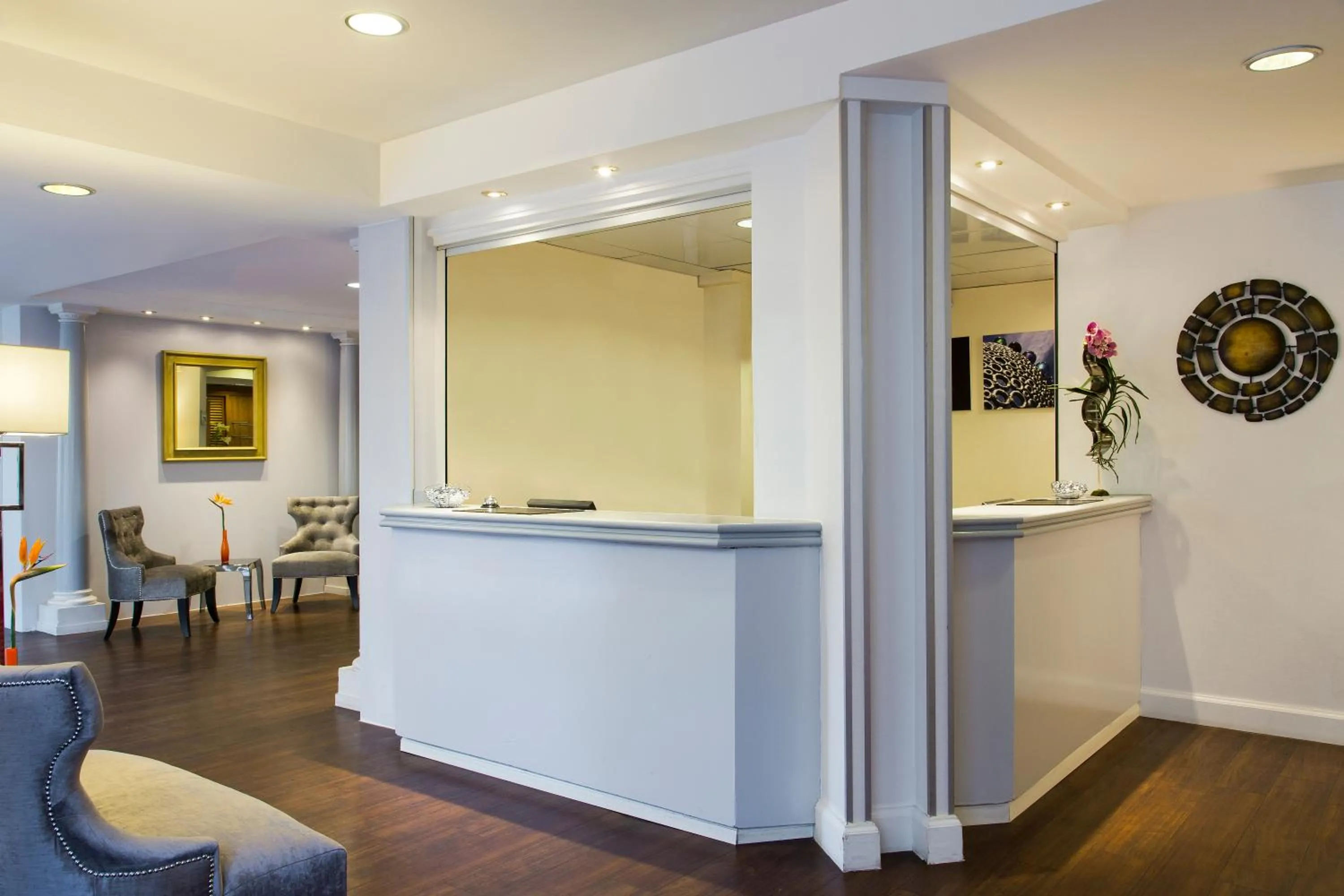 Lobby or reception in Residhome Nice Promenade