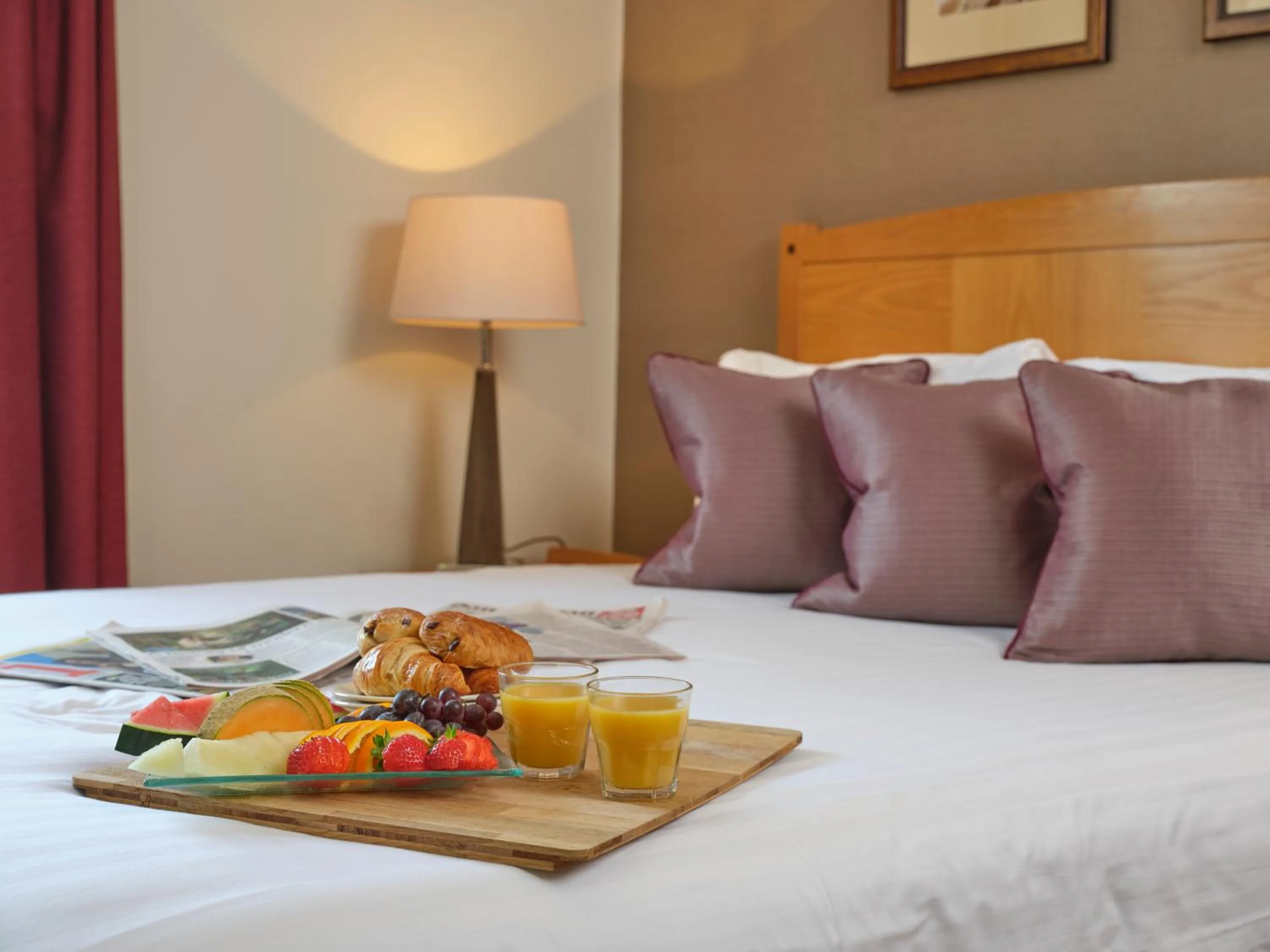 Continental breakfast, Bed in The Kingfisher