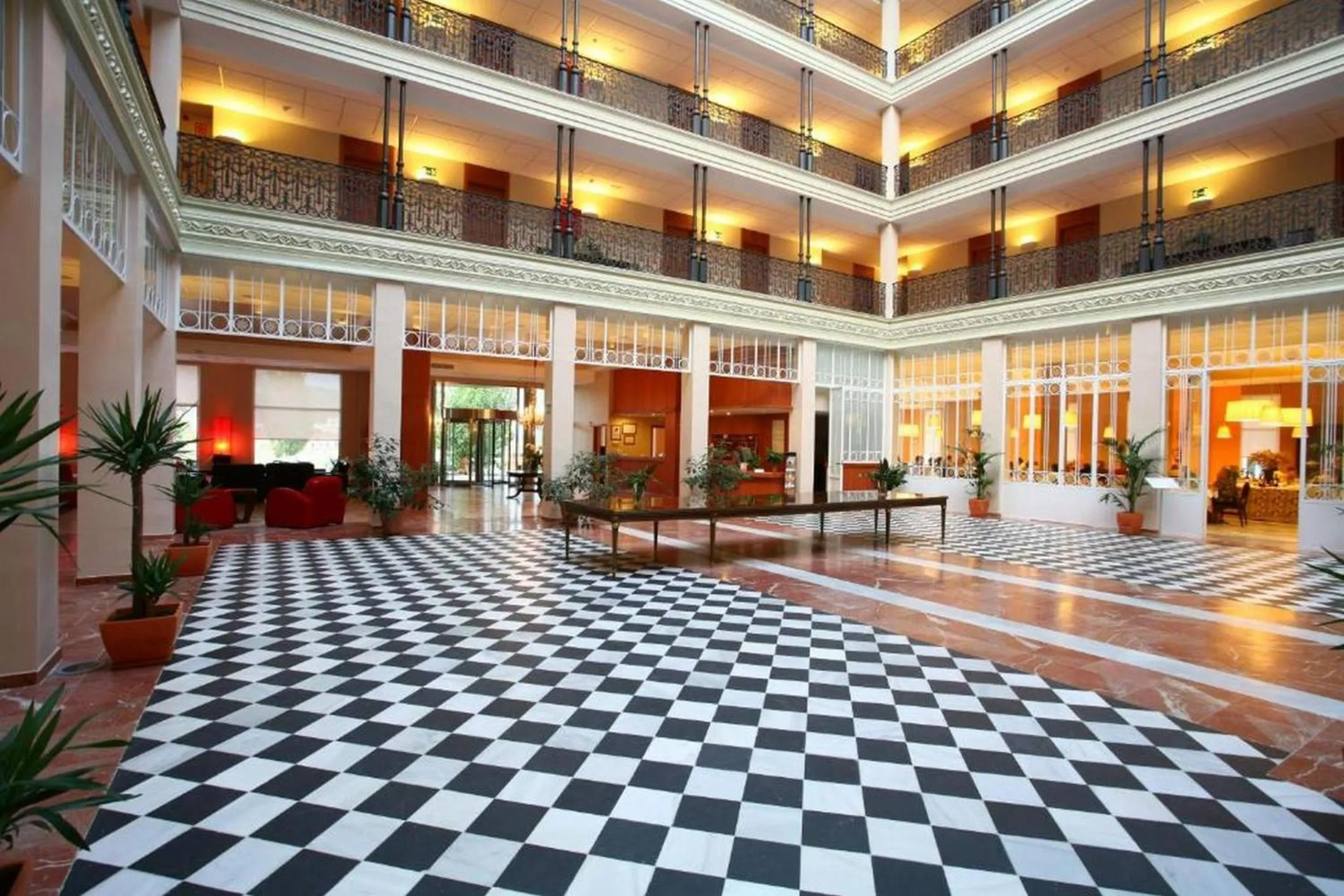 Gran Hotel Aqualange - Balneario de Alange