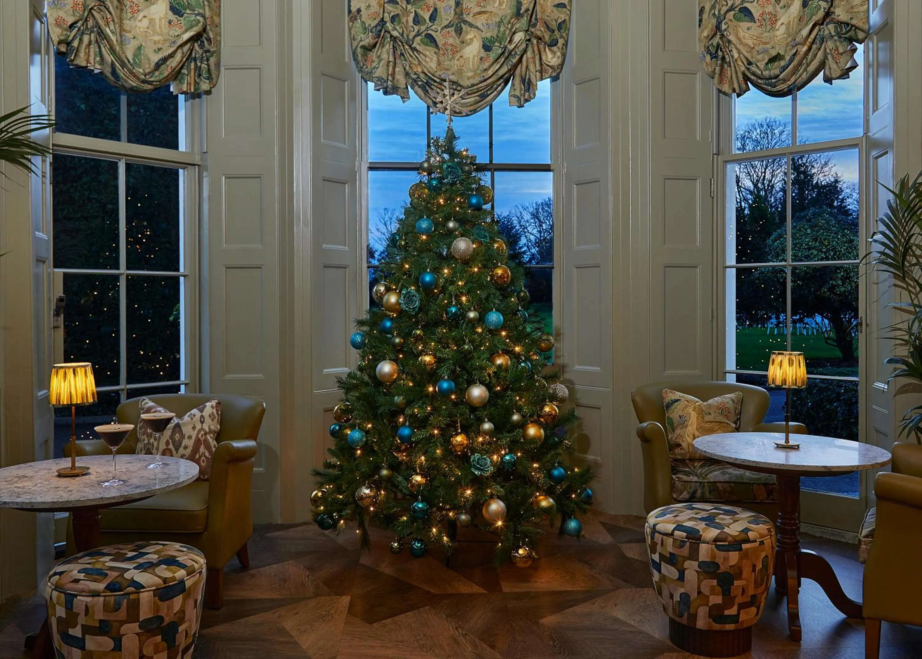 Lounge or bar in Burnham Beeches Hotel & Spa