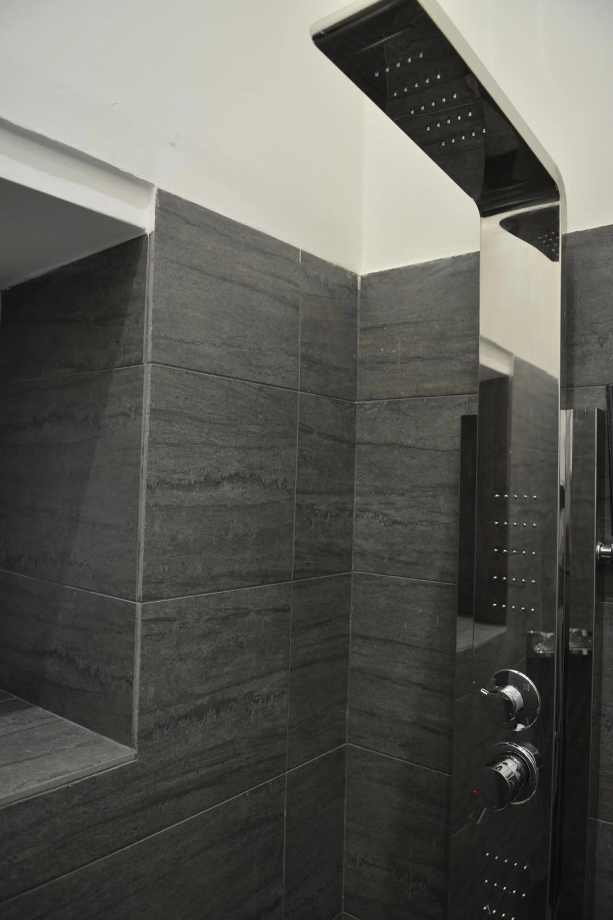 Shower in Room 91-S. Peter