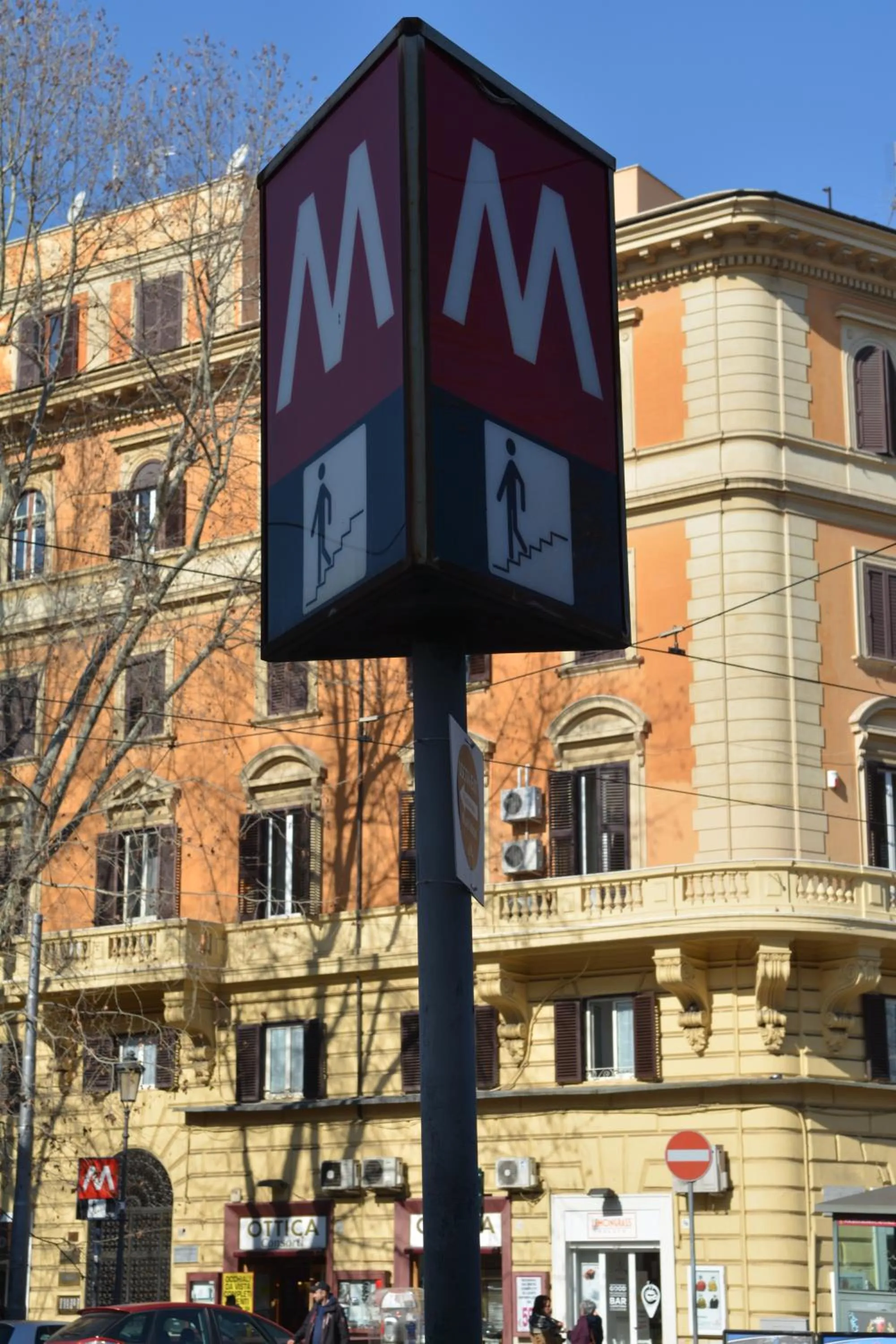 Neighbourhood in Room 91-S. Peter