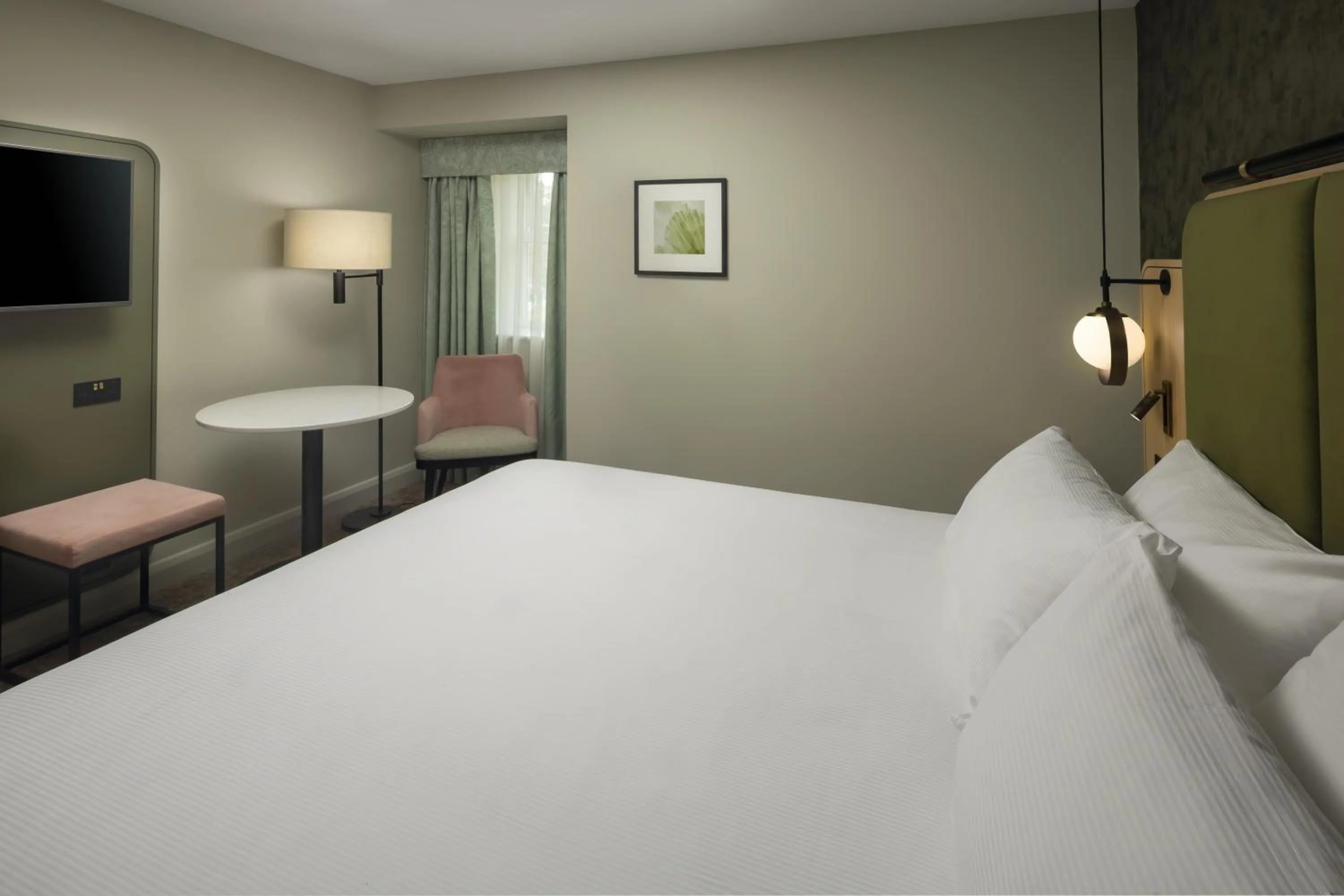 Bed in DoubleTree by Hilton Chester