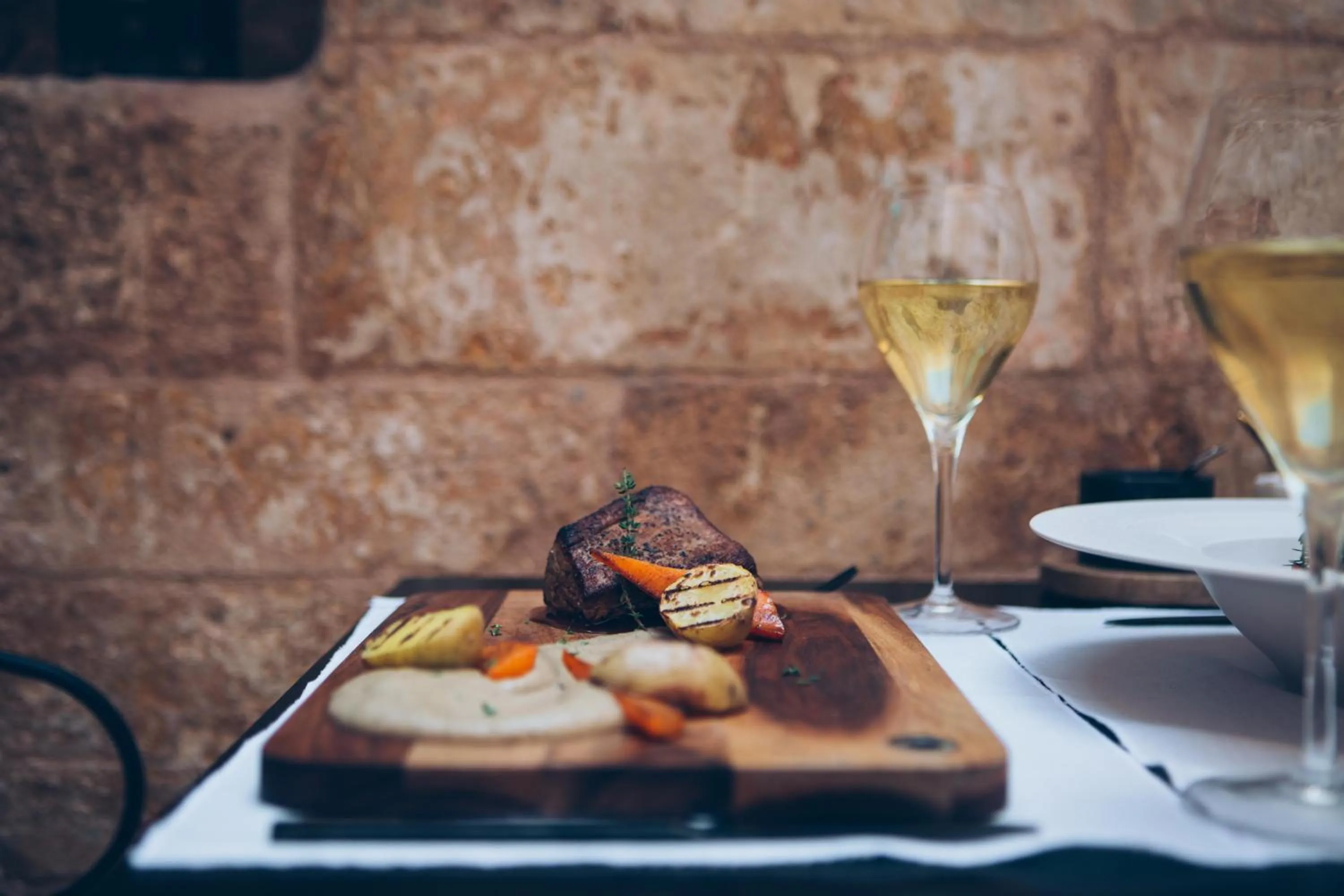 Restaurant/places to eat in Monastery Estate Venetian Harbor