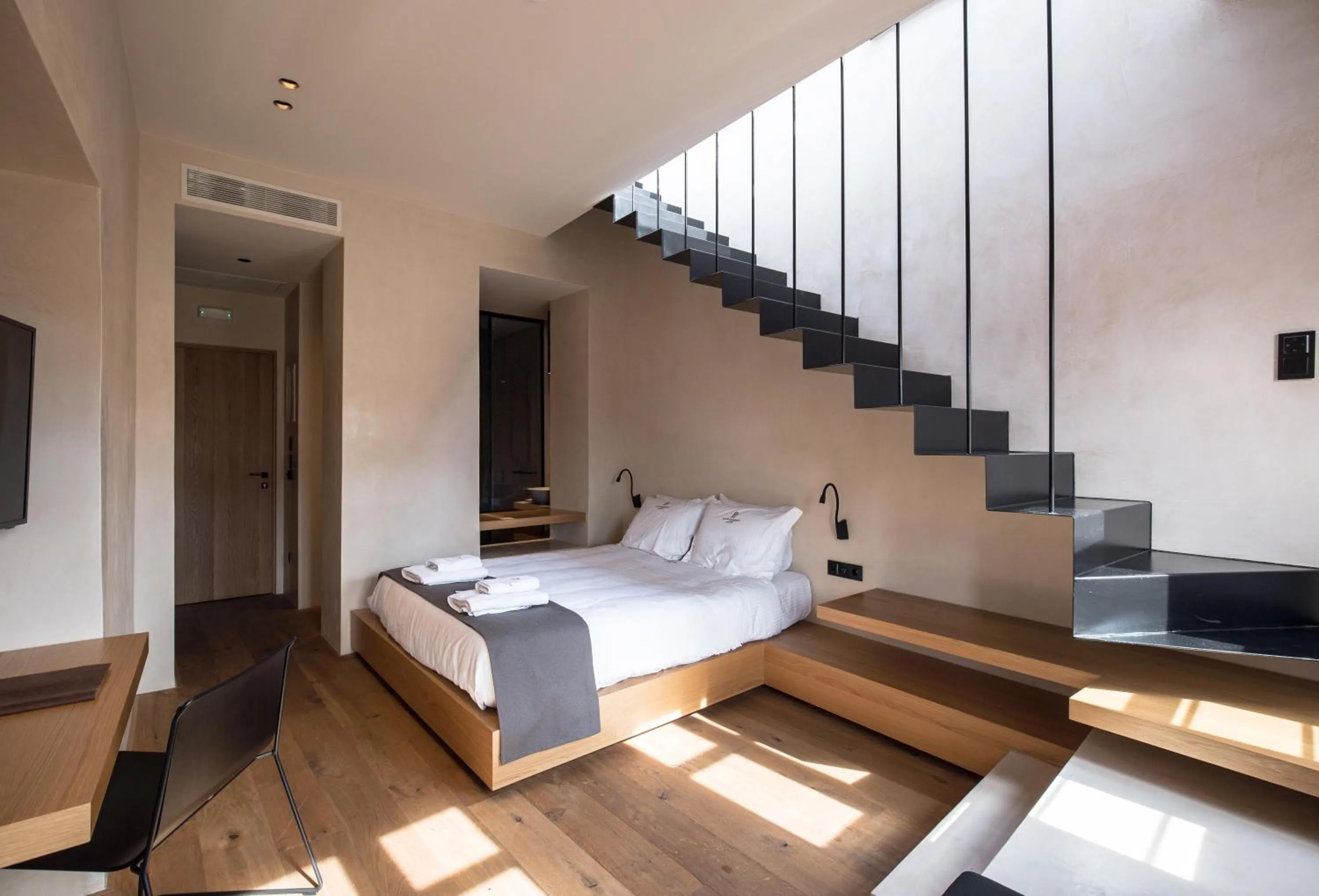 Bedroom, Bed in Monastery Estate Venetian Harbor