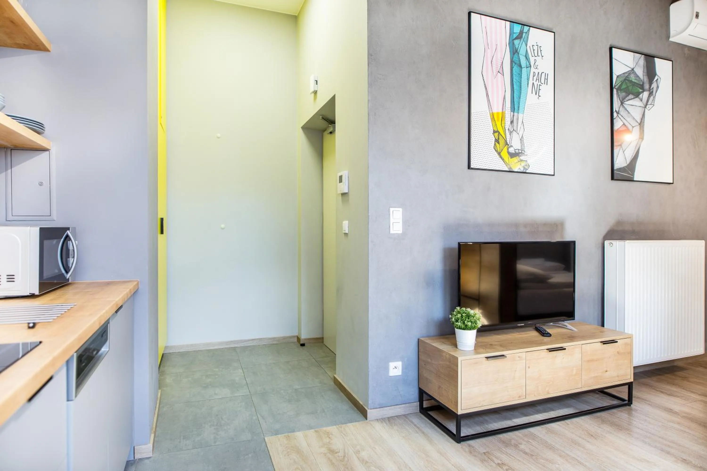 TV and multimedia in Cracow Rentals Zacisze