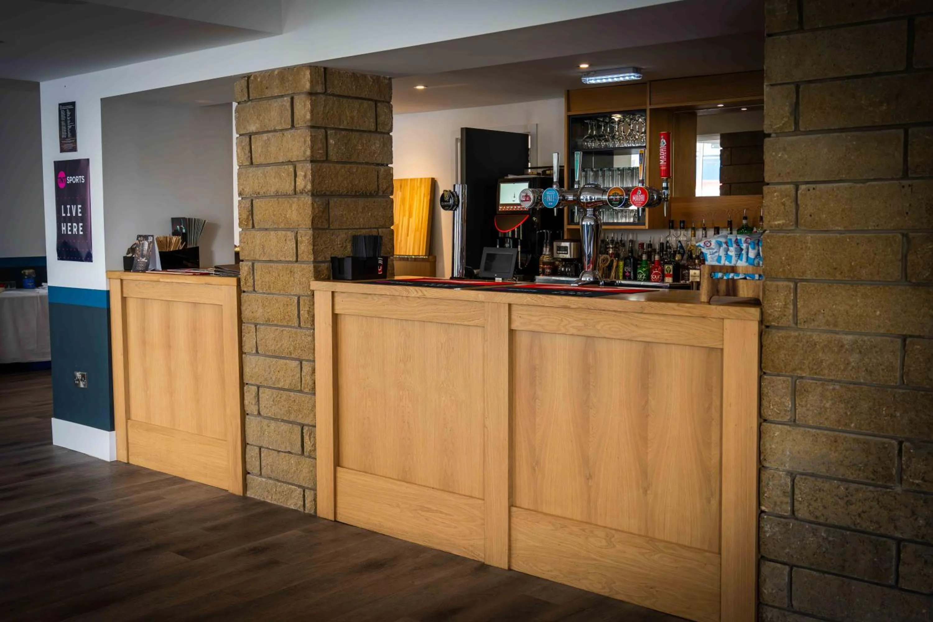 Restaurant/places to eat in The Imperial Crown Hotel