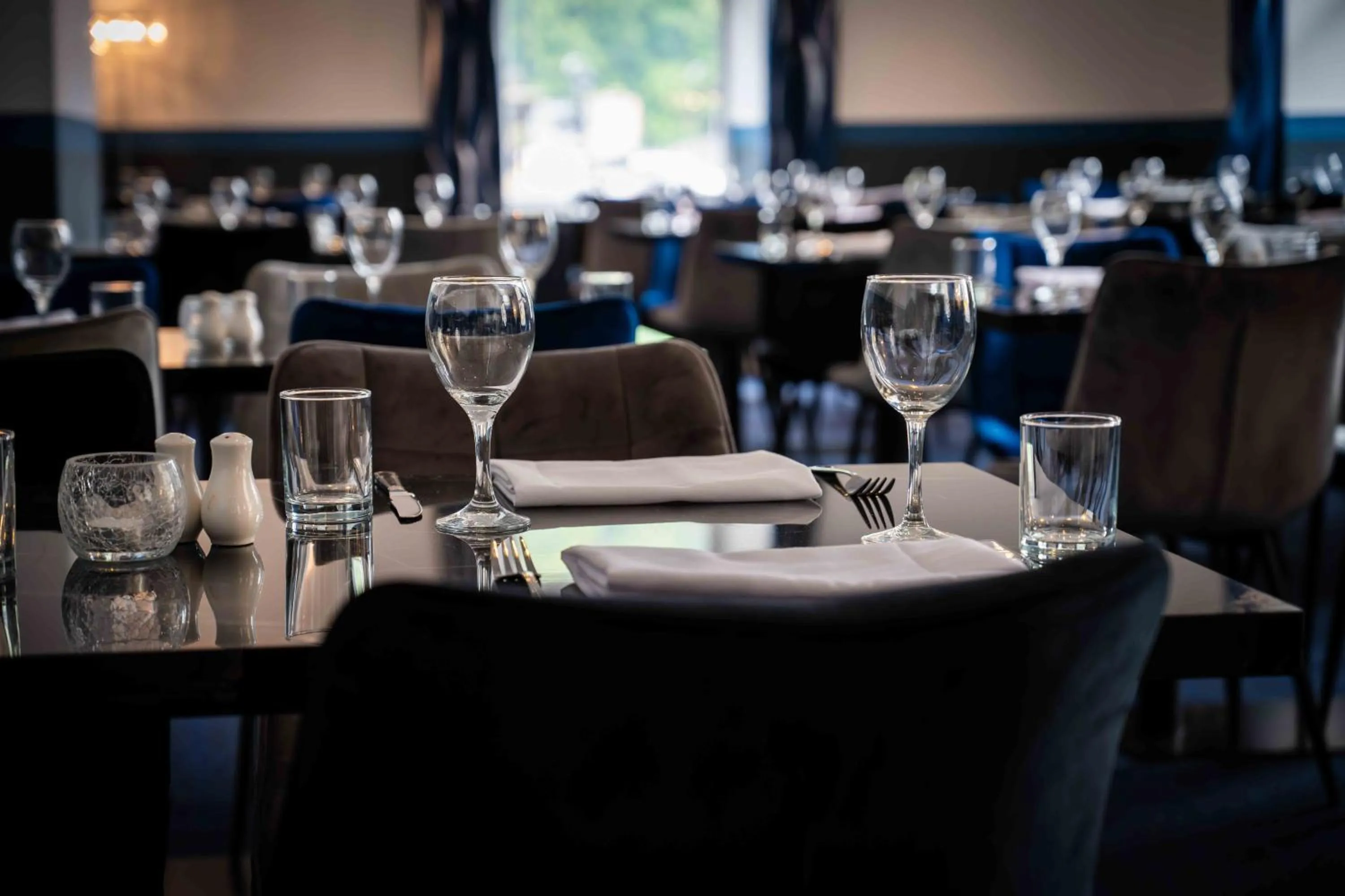 Restaurant/places to eat in The Imperial Crown Hotel