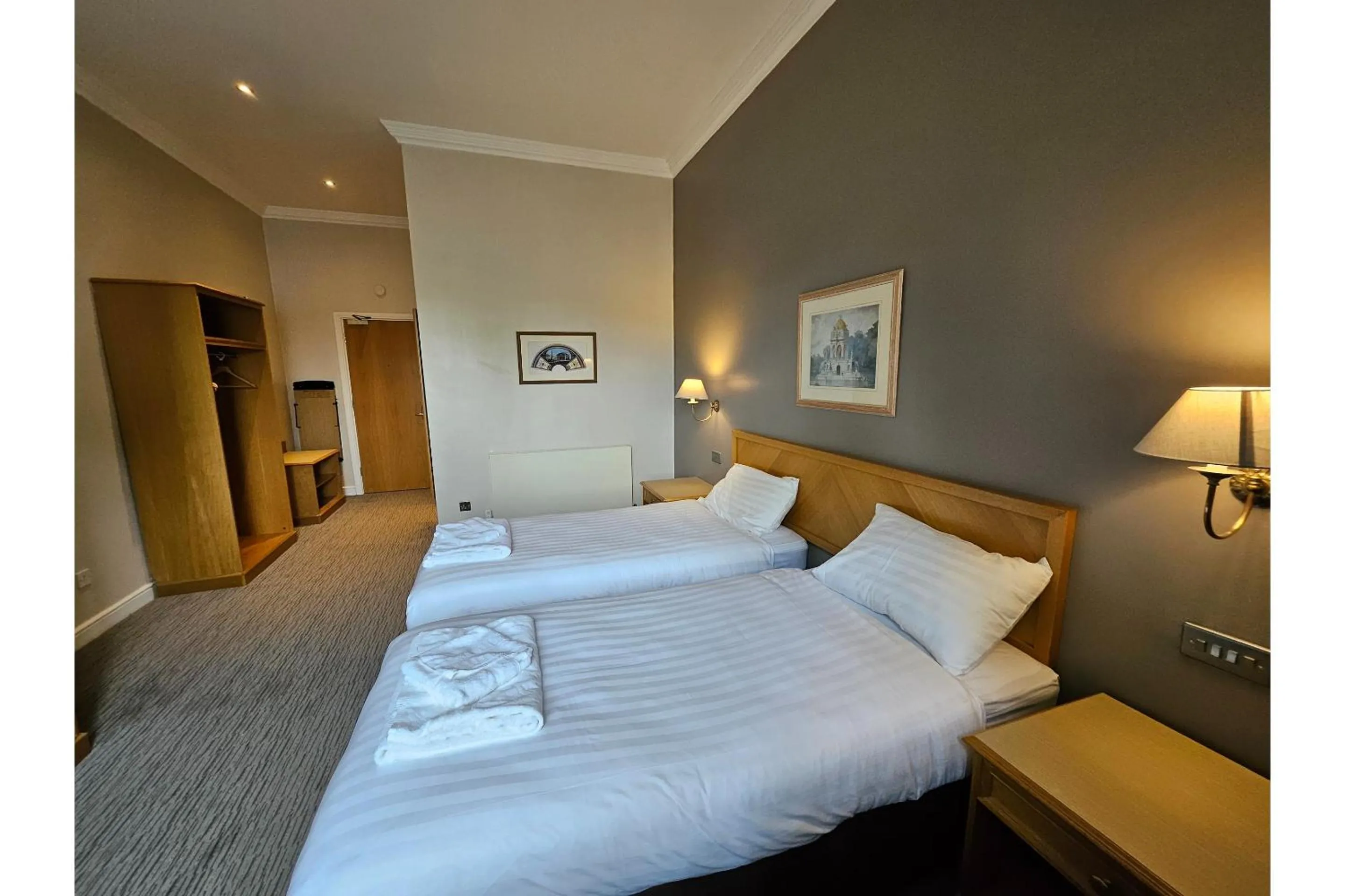Bedroom, Bed in OYO Blaby Westfield Hotel