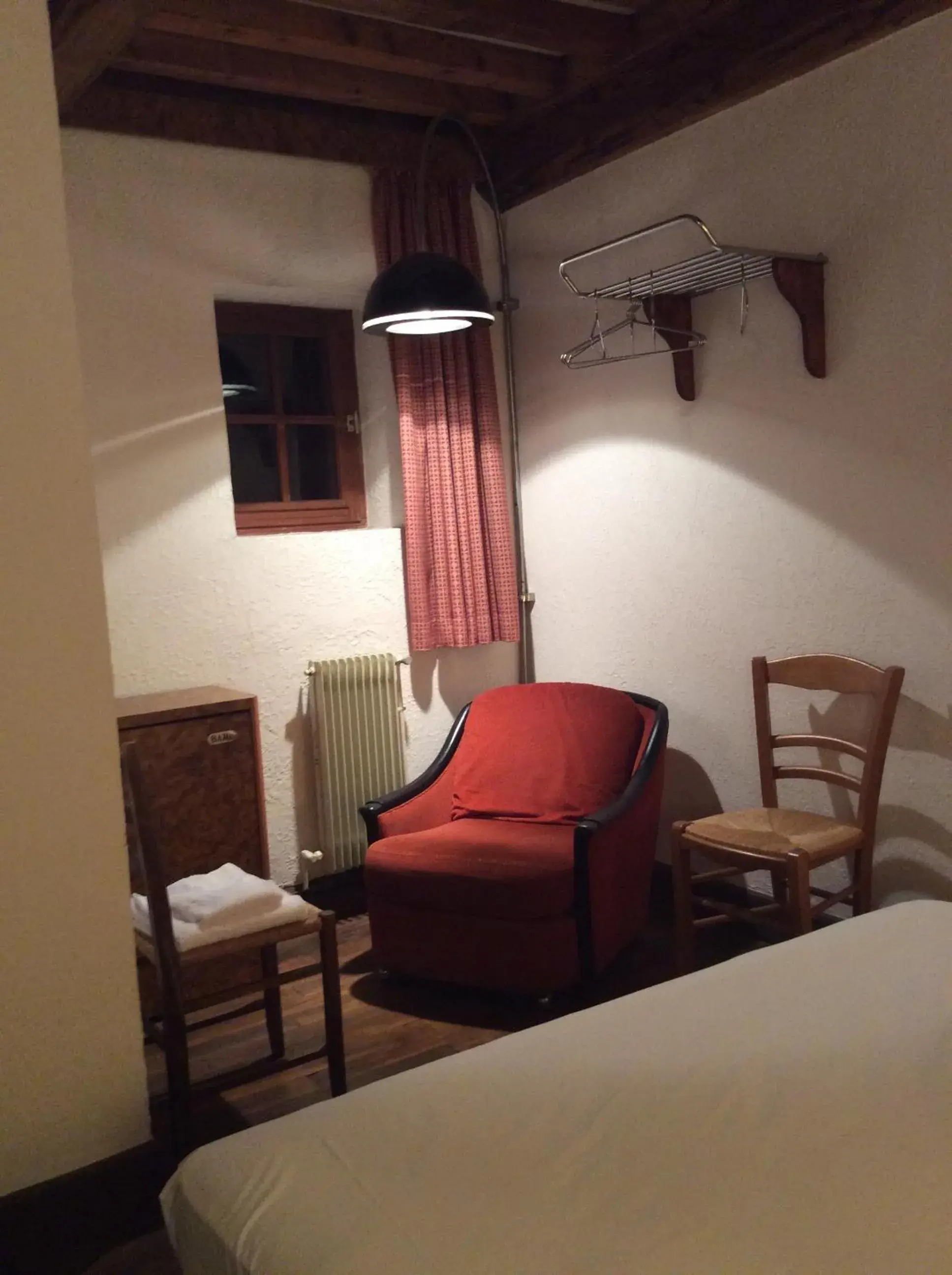 Double Room in Aux Prisons de Montagny Double Room in Aux Prisons de Montagny