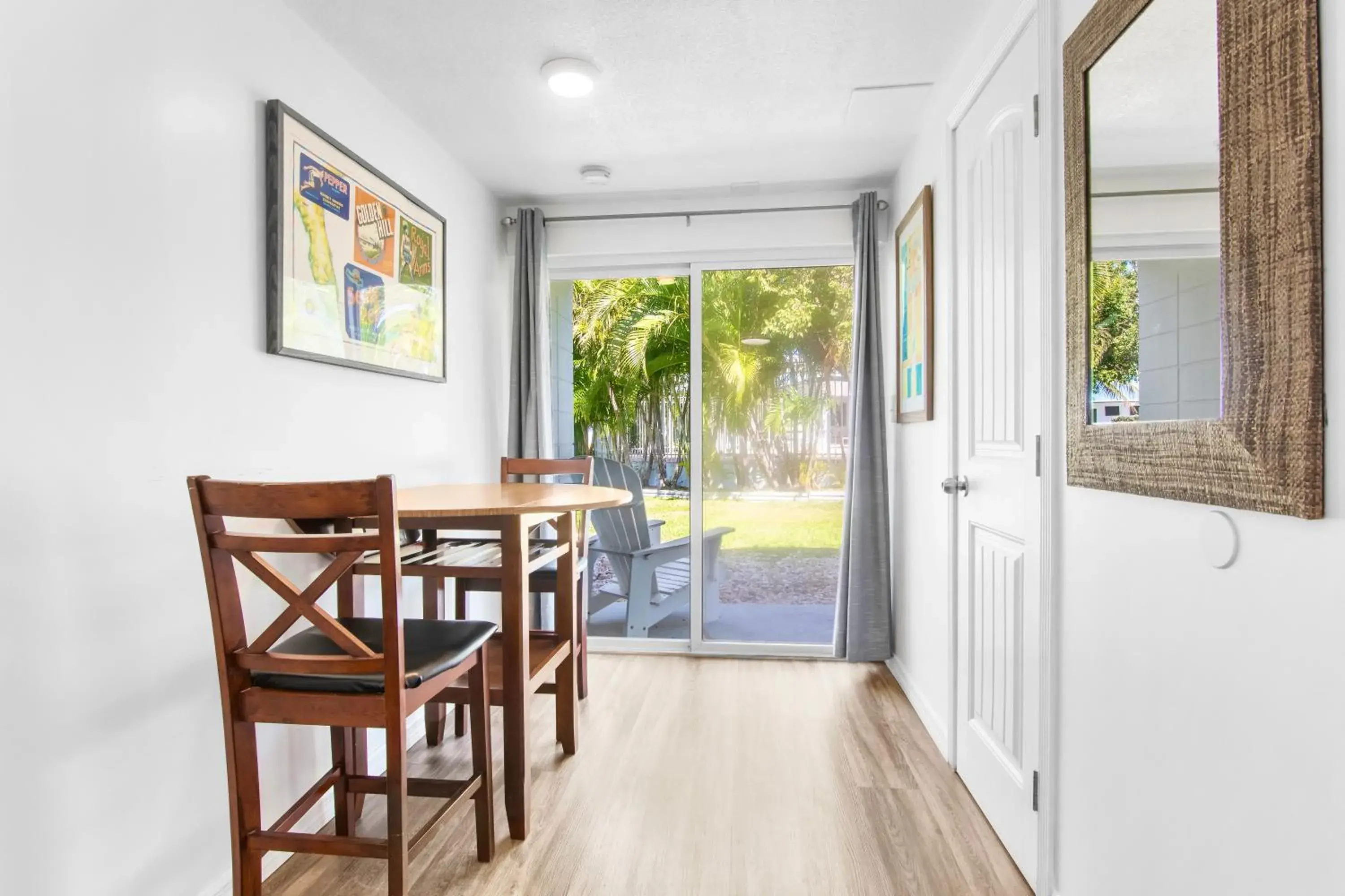 Double Room with Pool View in Coconut Cay Resort Double Room with Pool View in Coconut Cay Resort