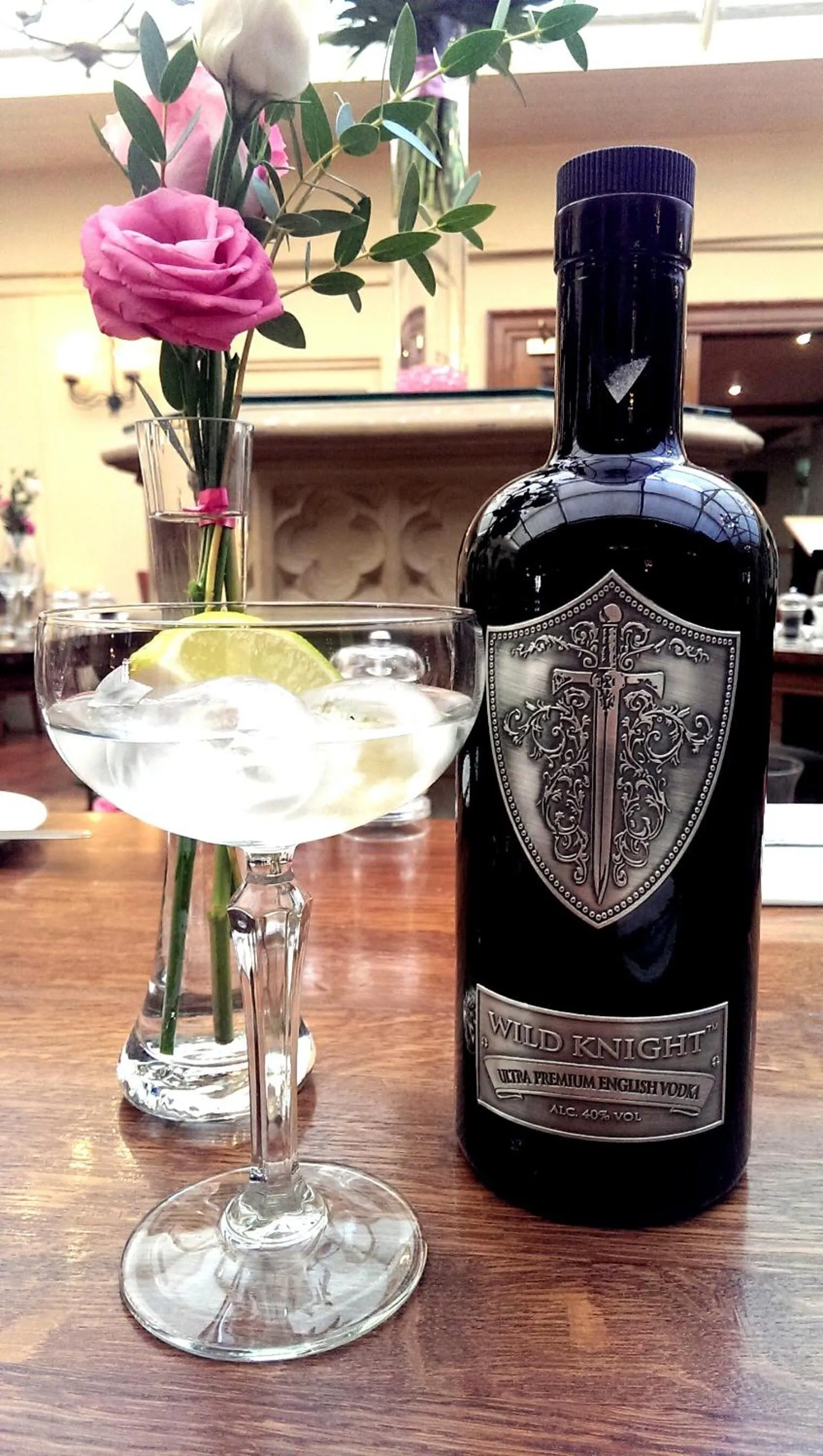 Restaurant/places to eat in The Maids Head Hotel