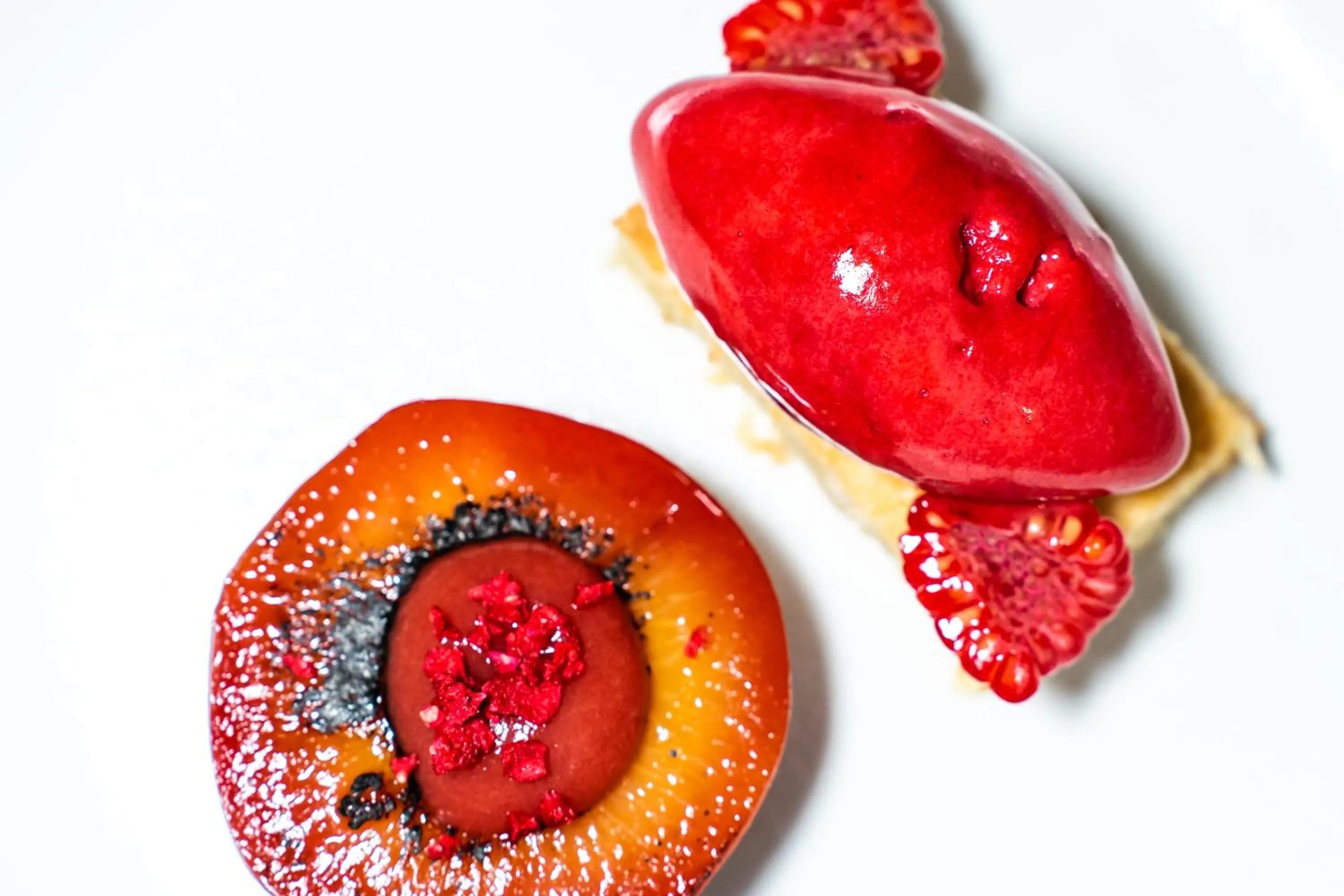 Restaurant/places to eat in The Maids Head Hotel