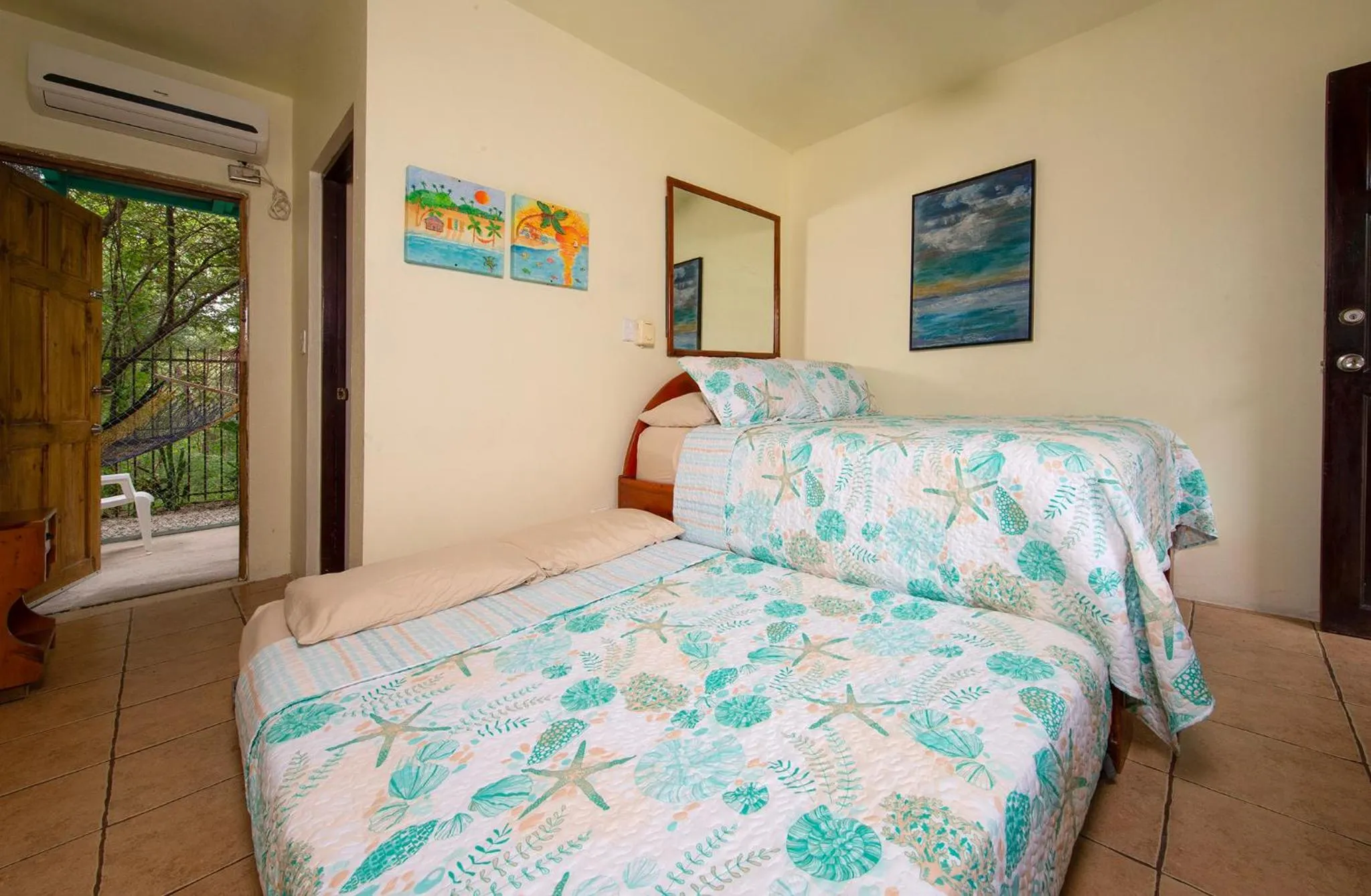 Bed in Hotel Diversion Tropical