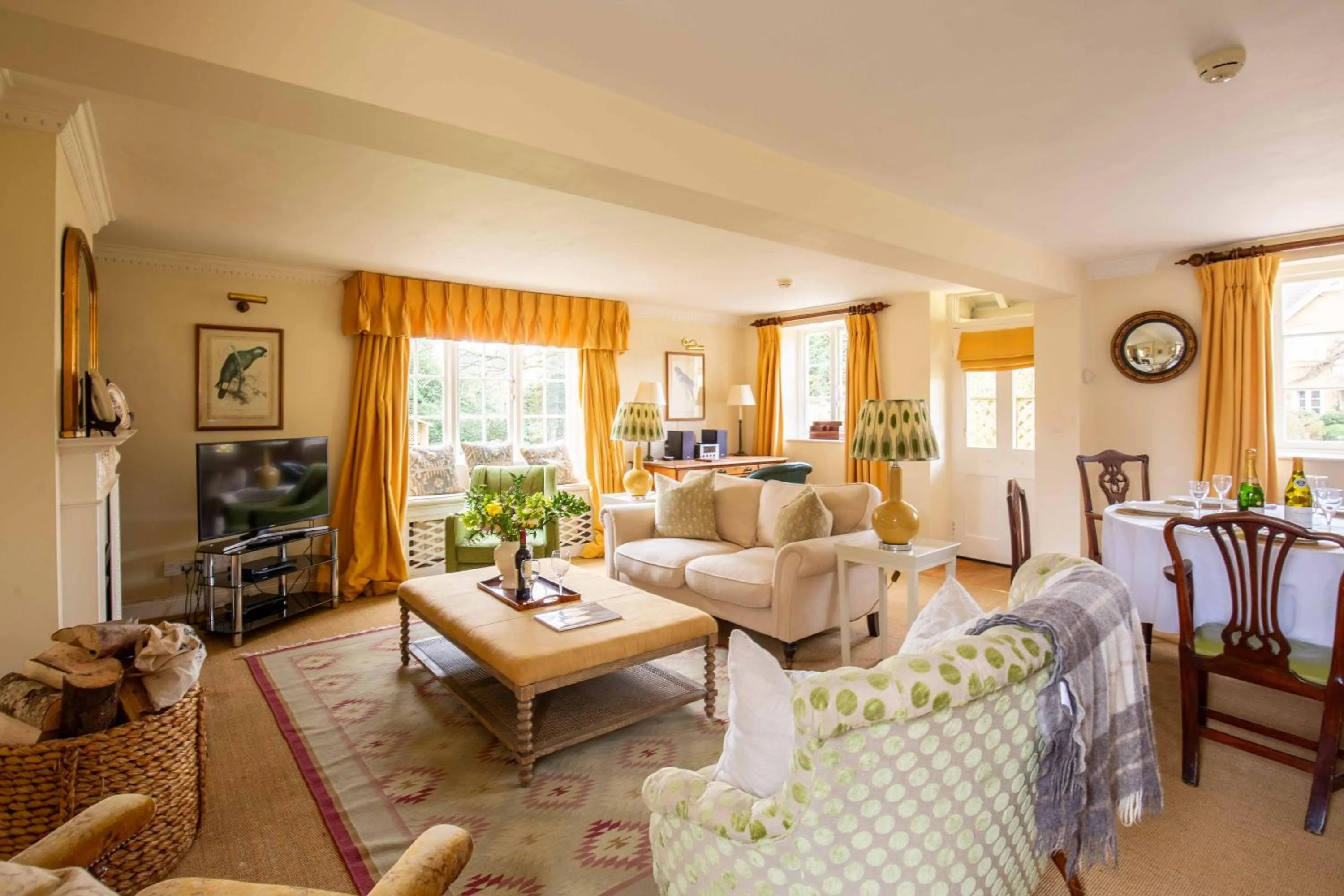 Living room in Goodwood Cottage