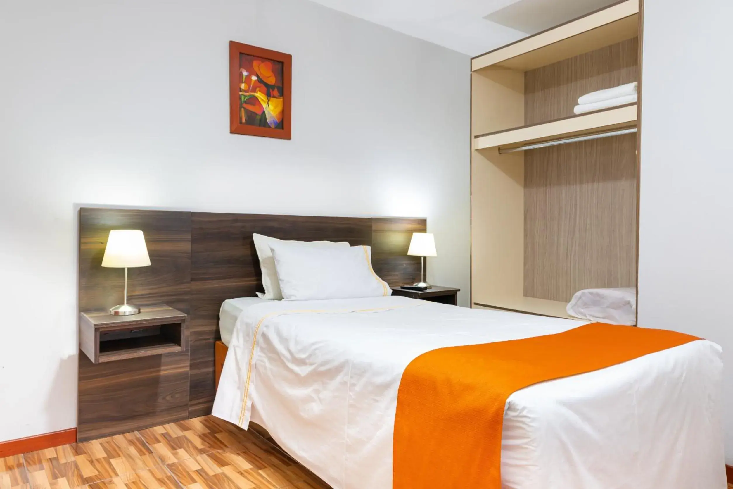 Small Single Room - single occupancy in Hotel Plaza San Antonio Arequipa Small Single Room - single occupancy in Hotel Plaza San Antonio Arequipa