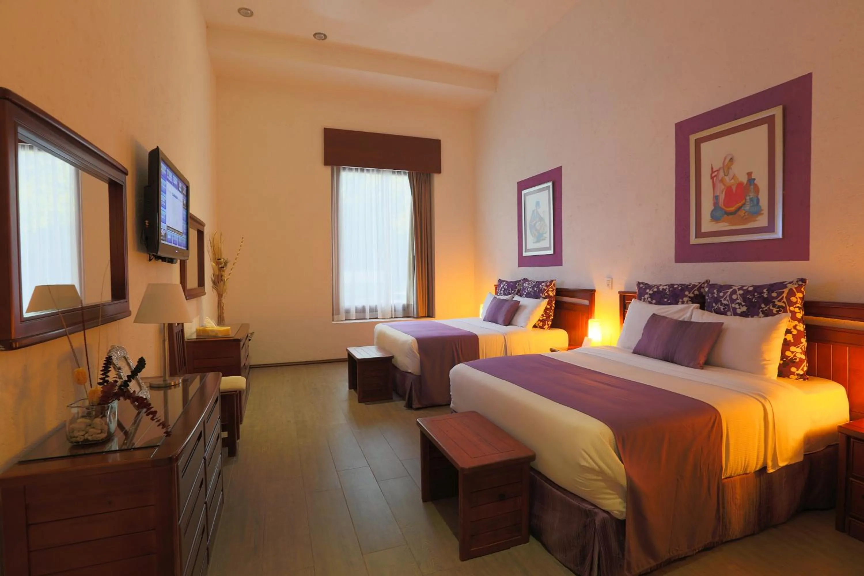 Photo of the whole room, Bed in Radisson Hotel Cuernavaca