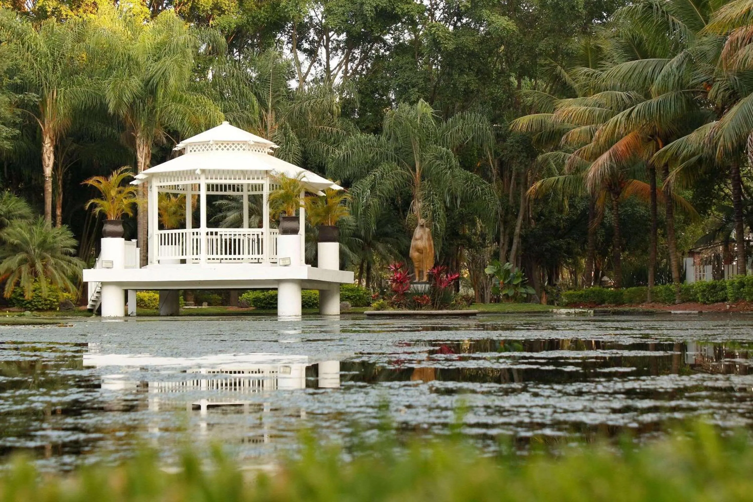 Property building in Radisson Hotel Cuernavaca