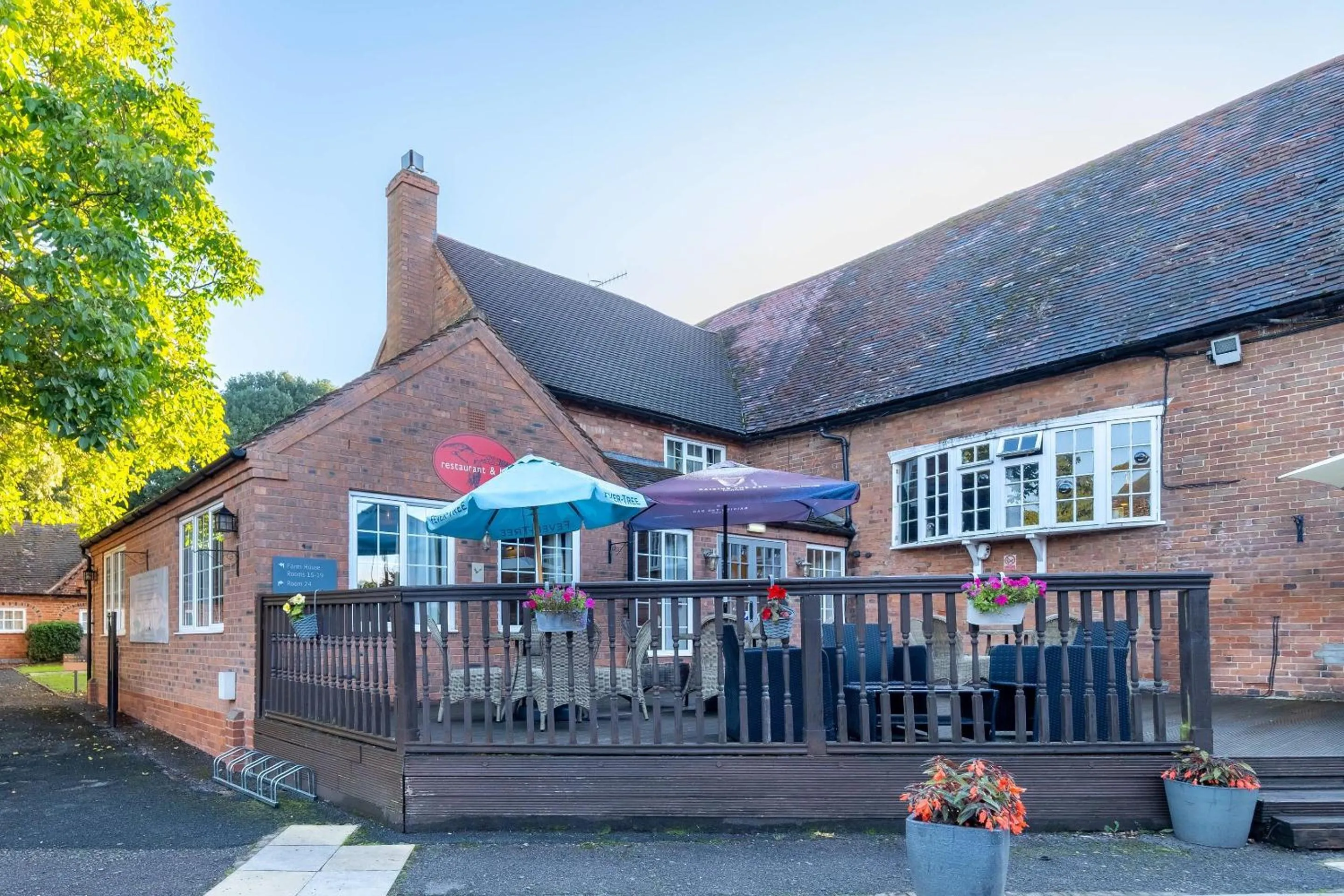 Property building in Clarion Hotel Charlecote Pheasant