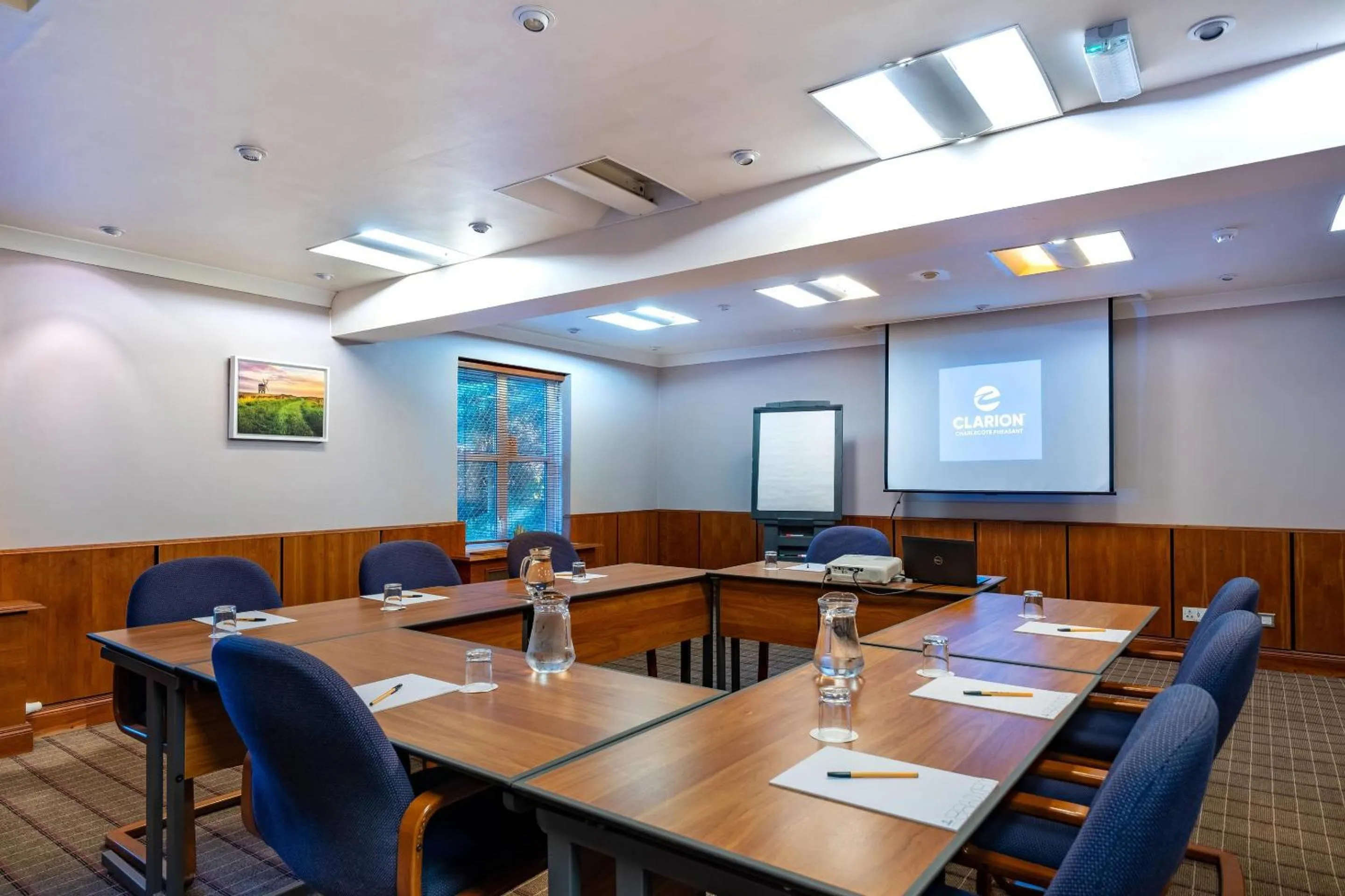 Meeting/conference room in Clarion Hotel Charlecote Pheasant