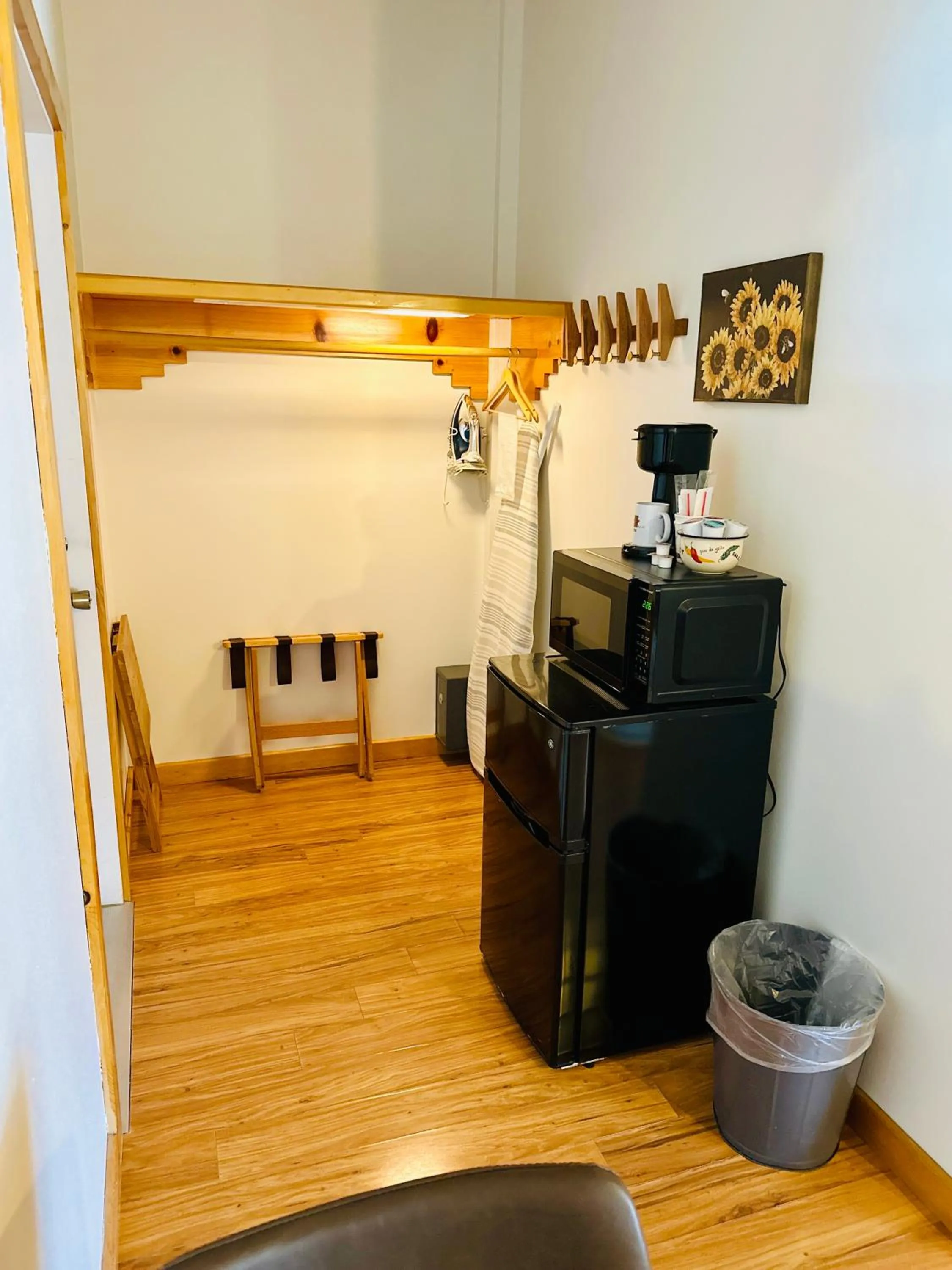 Adobe Rose Boutique Inn