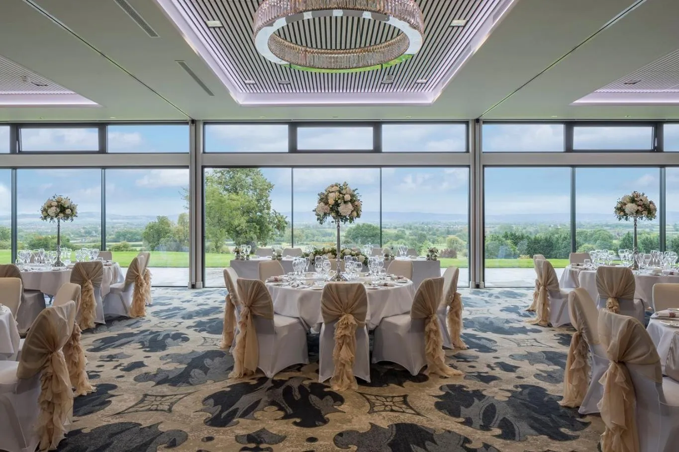 Banquet/Function facilities in Tewkesbury Park
