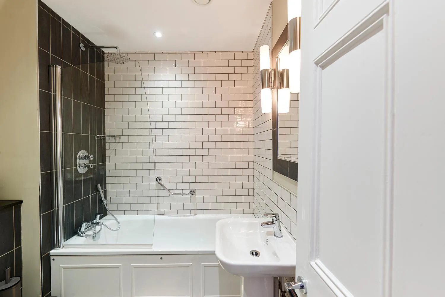 Bathroom in The Belsfield Hotel