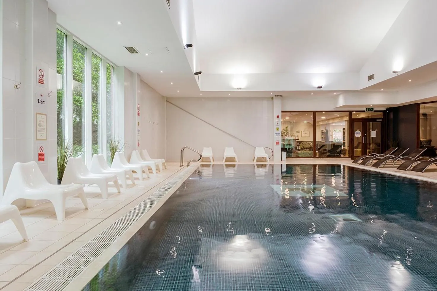 Swimming pool in Muthu Clumber Park Hotel and Spa