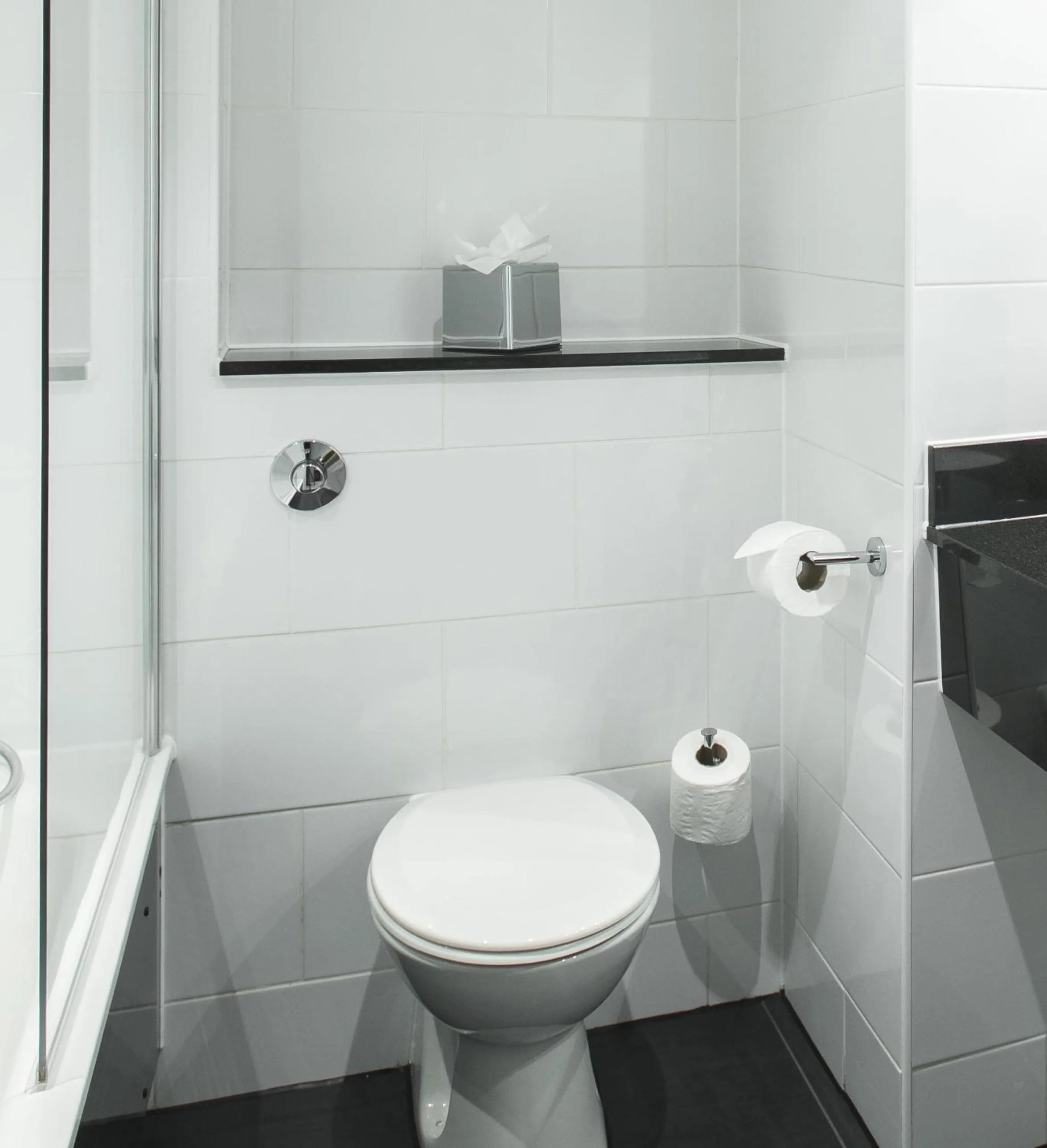 Toilet in Crowne Plaza Harrogate by IHG