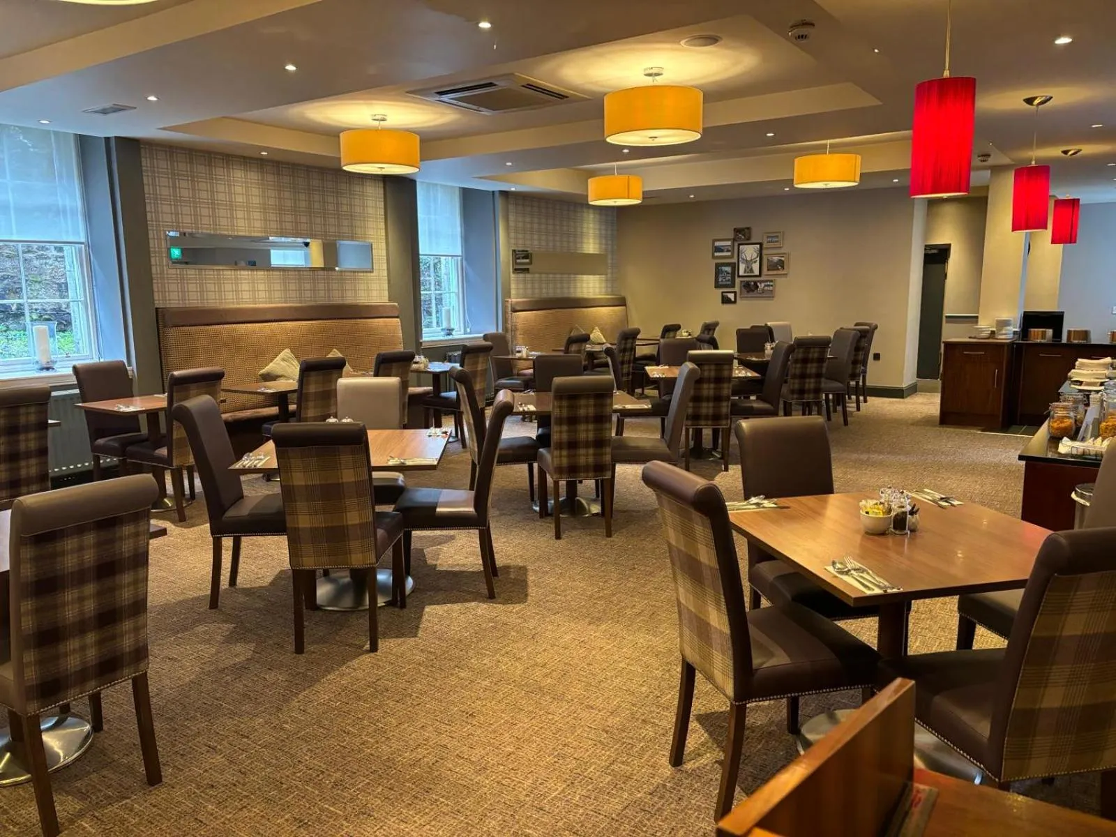 Restaurant/places to eat in Leonardo Edinburgh City