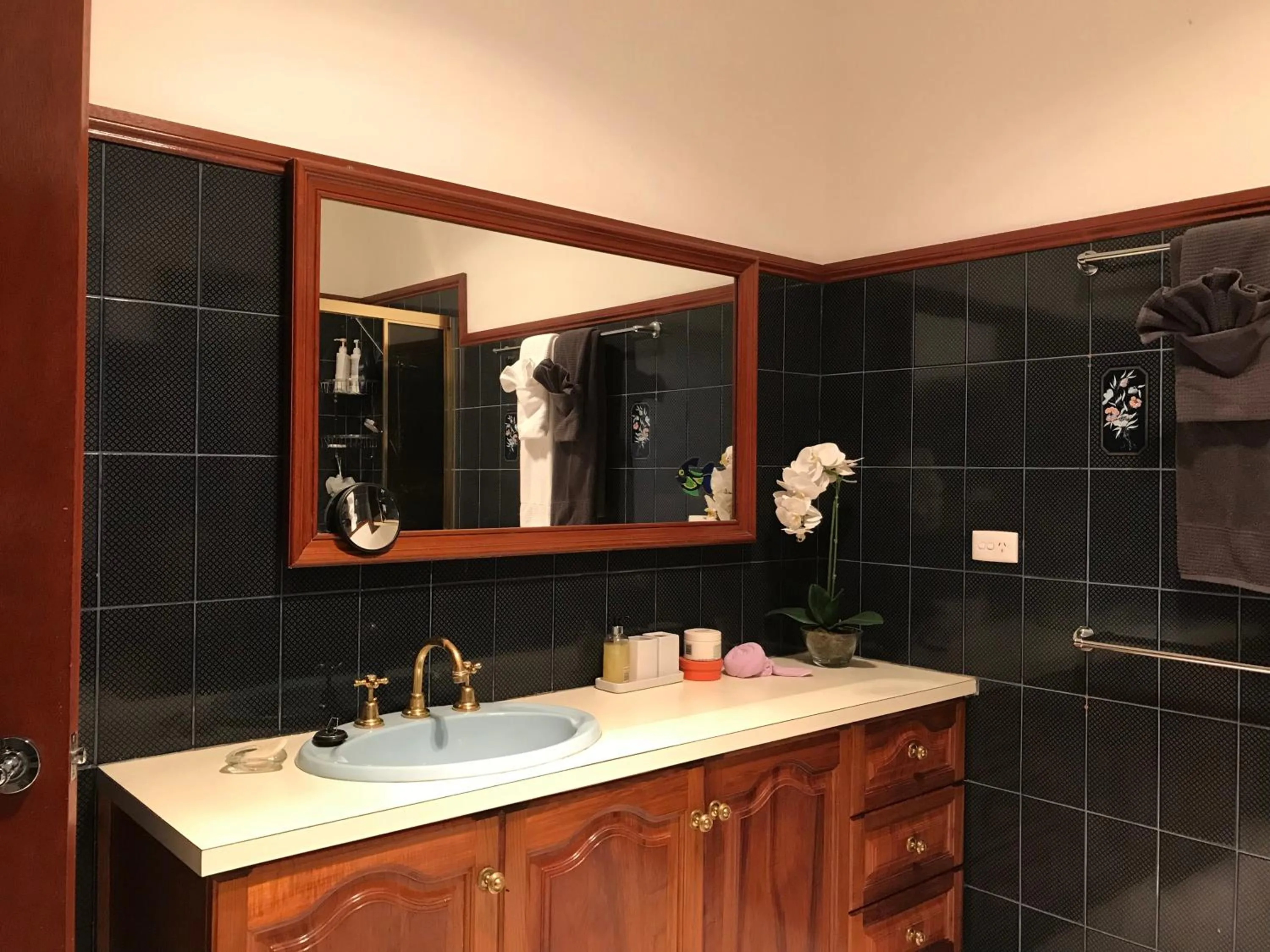 Bathroom in Helen's Homestead