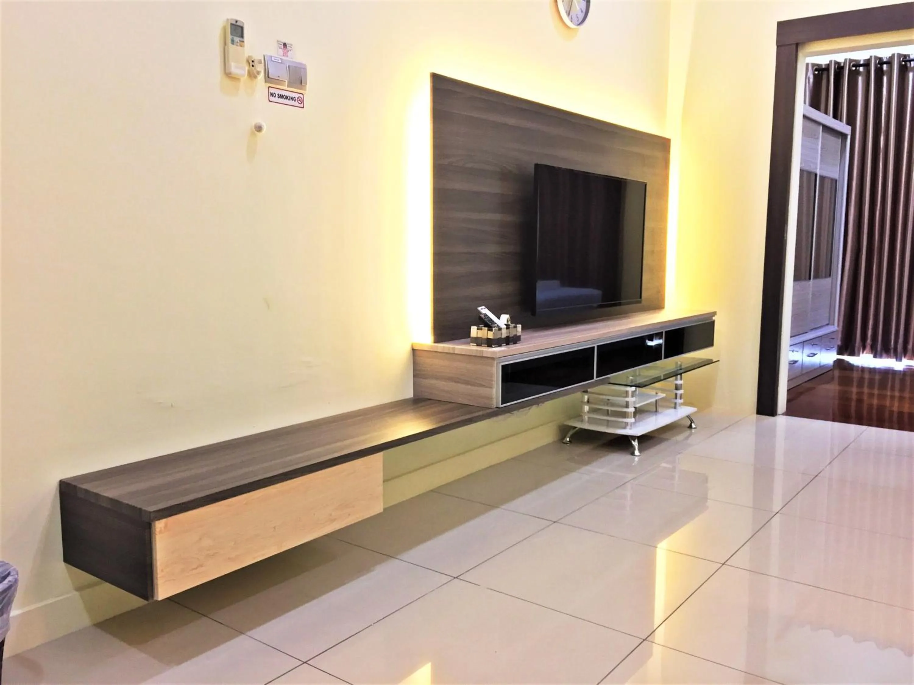 TV and multimedia in Borneo Coastal Residence @ IMAGO Mall