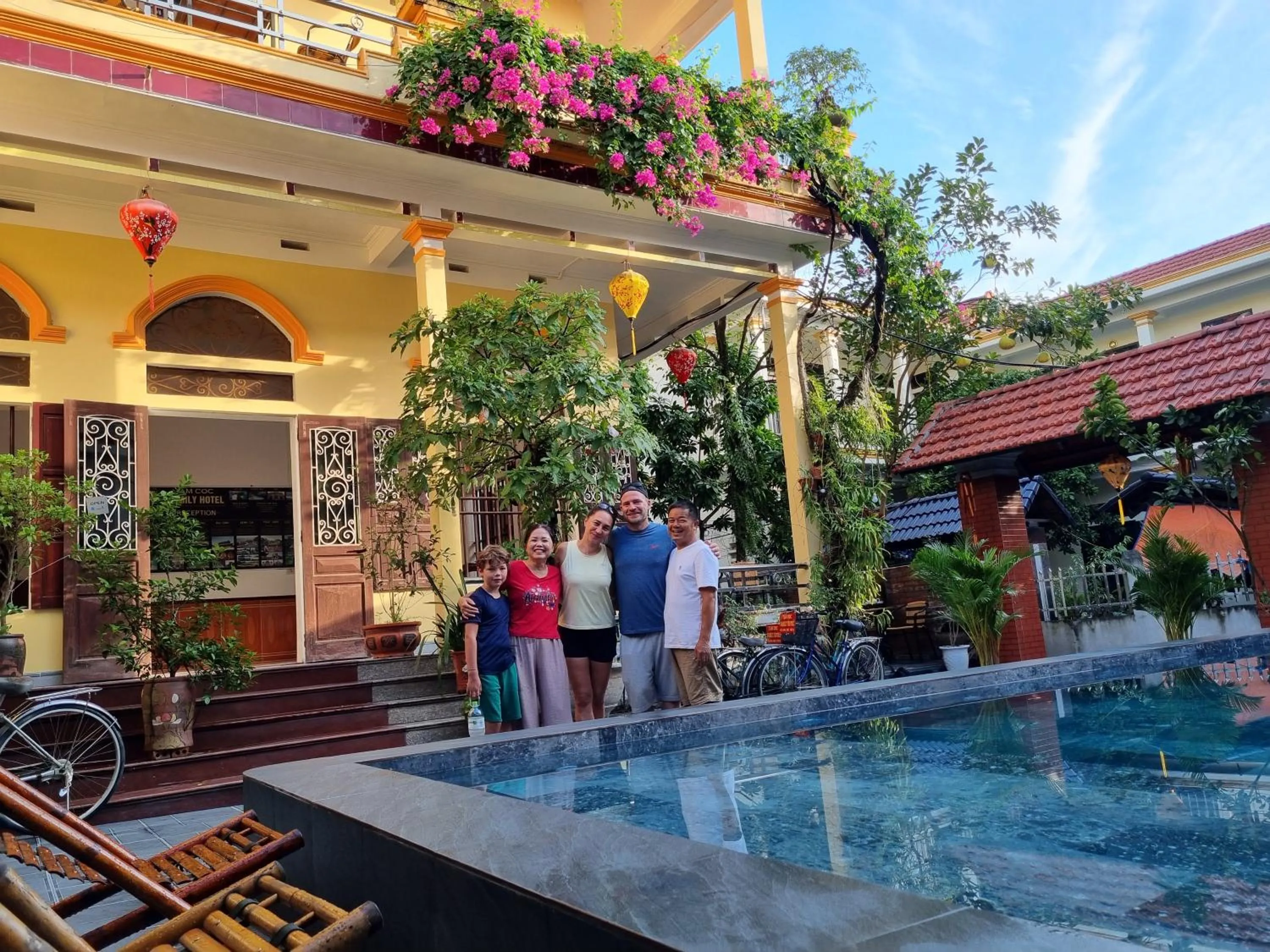 Swimming pool in Tam Coc Family Hotel