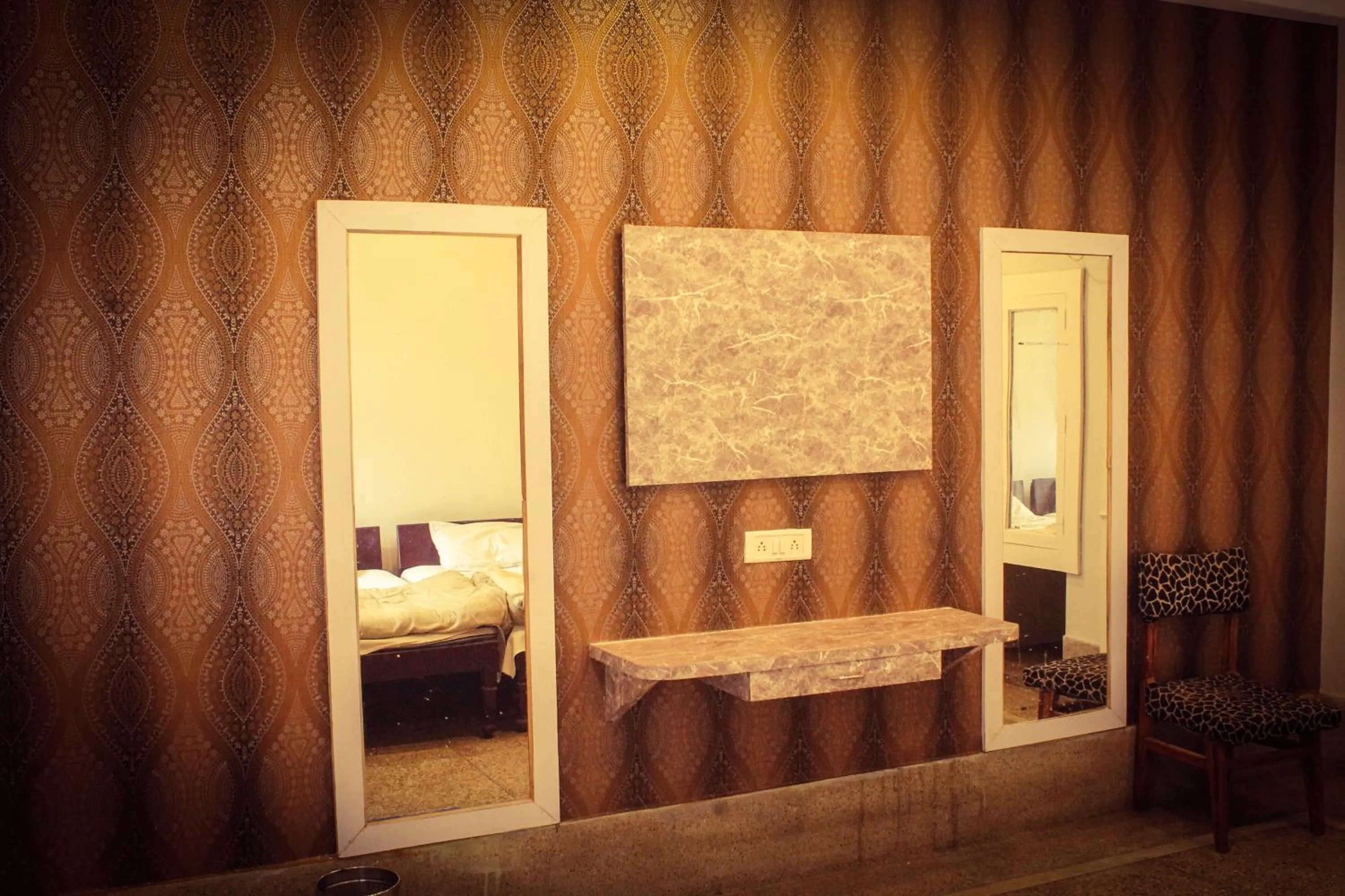 View (from property/room), Bed in Hotel Anand Palace