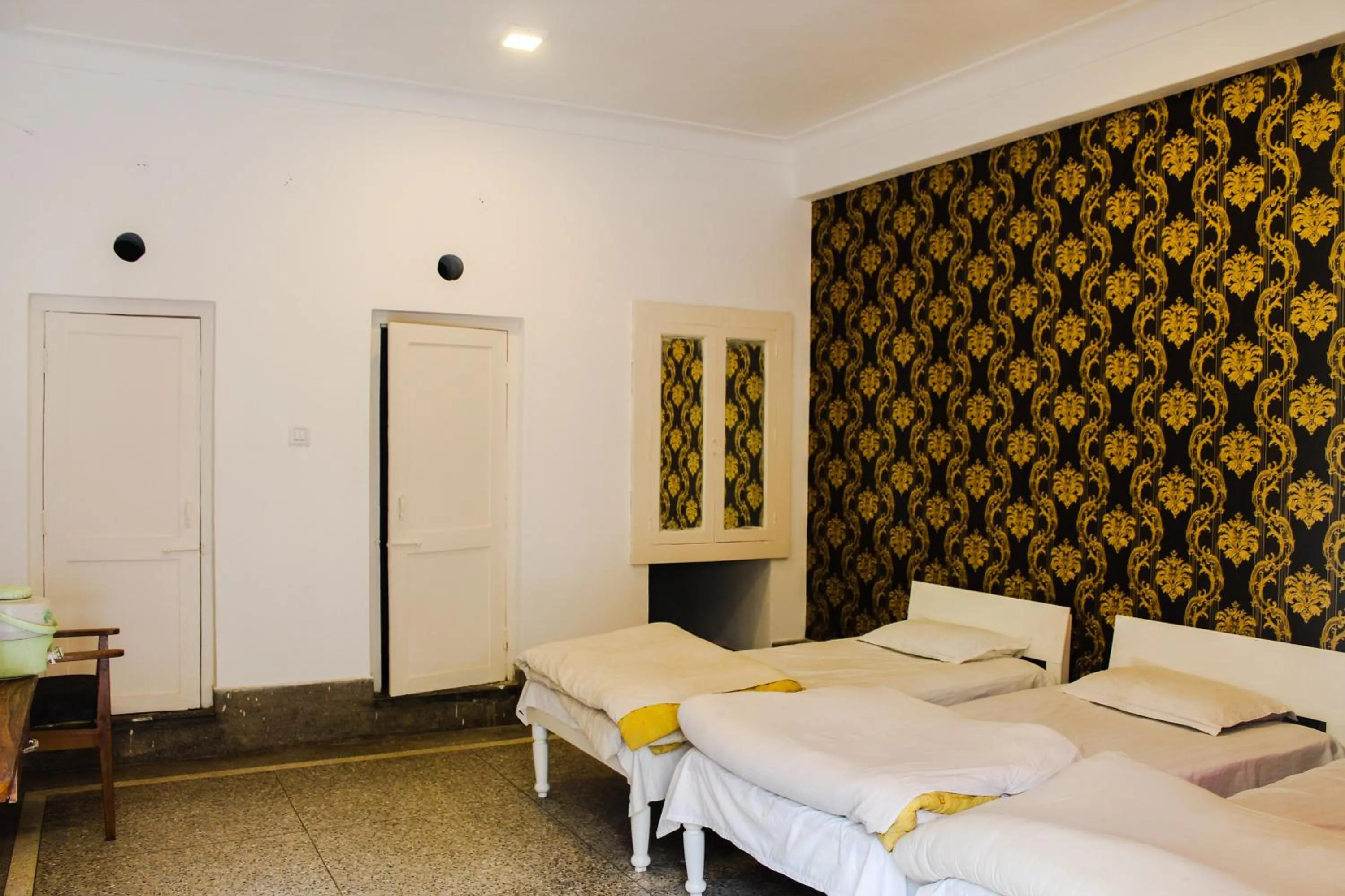 Family, Bed in Hotel Anand Palace