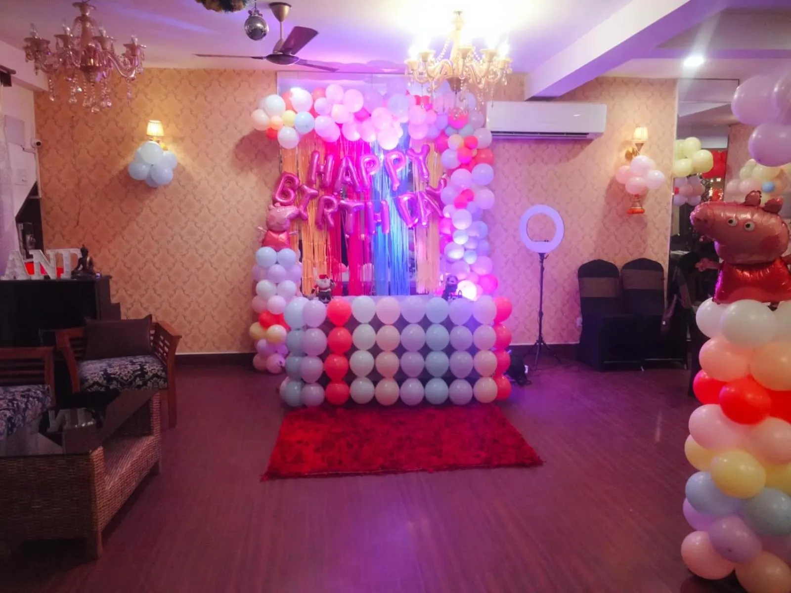 Evening entertainment in Anand Bhawan