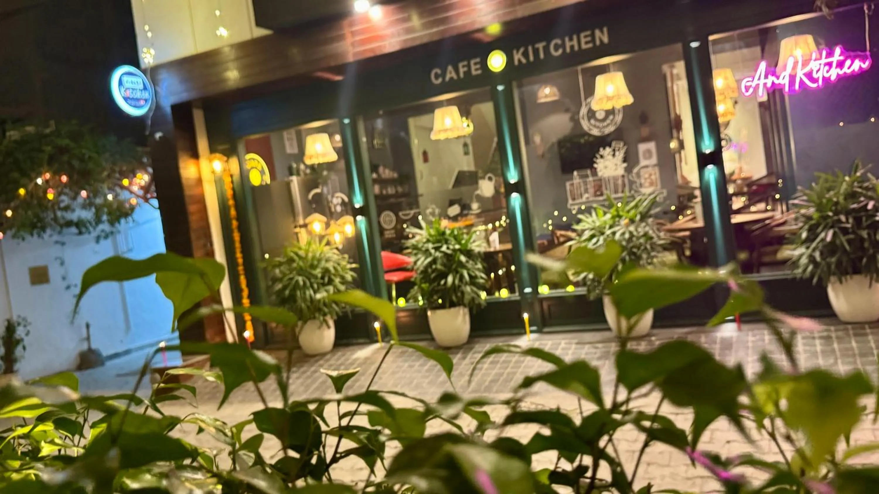 Night in Anand Bhawan