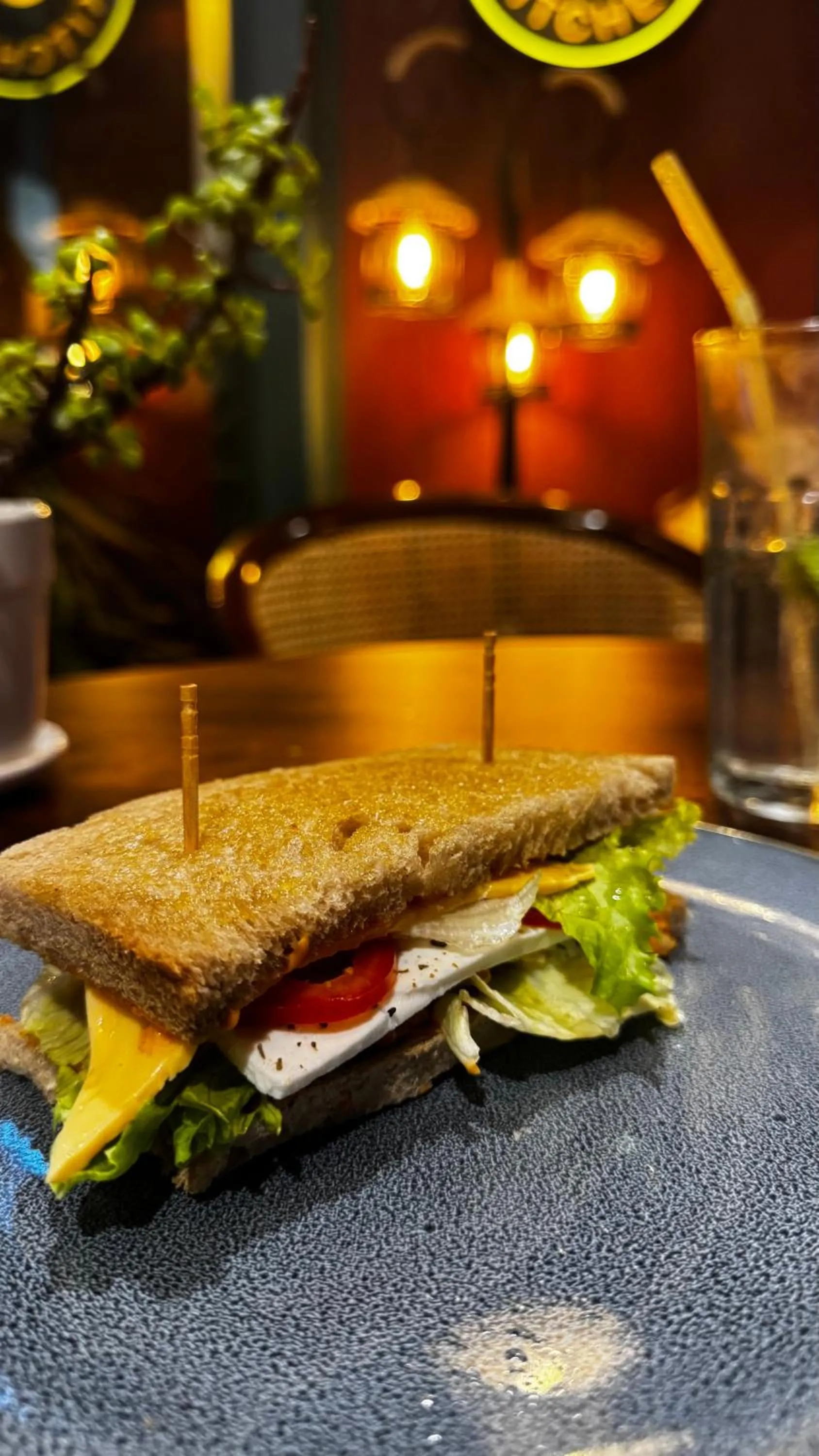 Food in Anand Bhawan