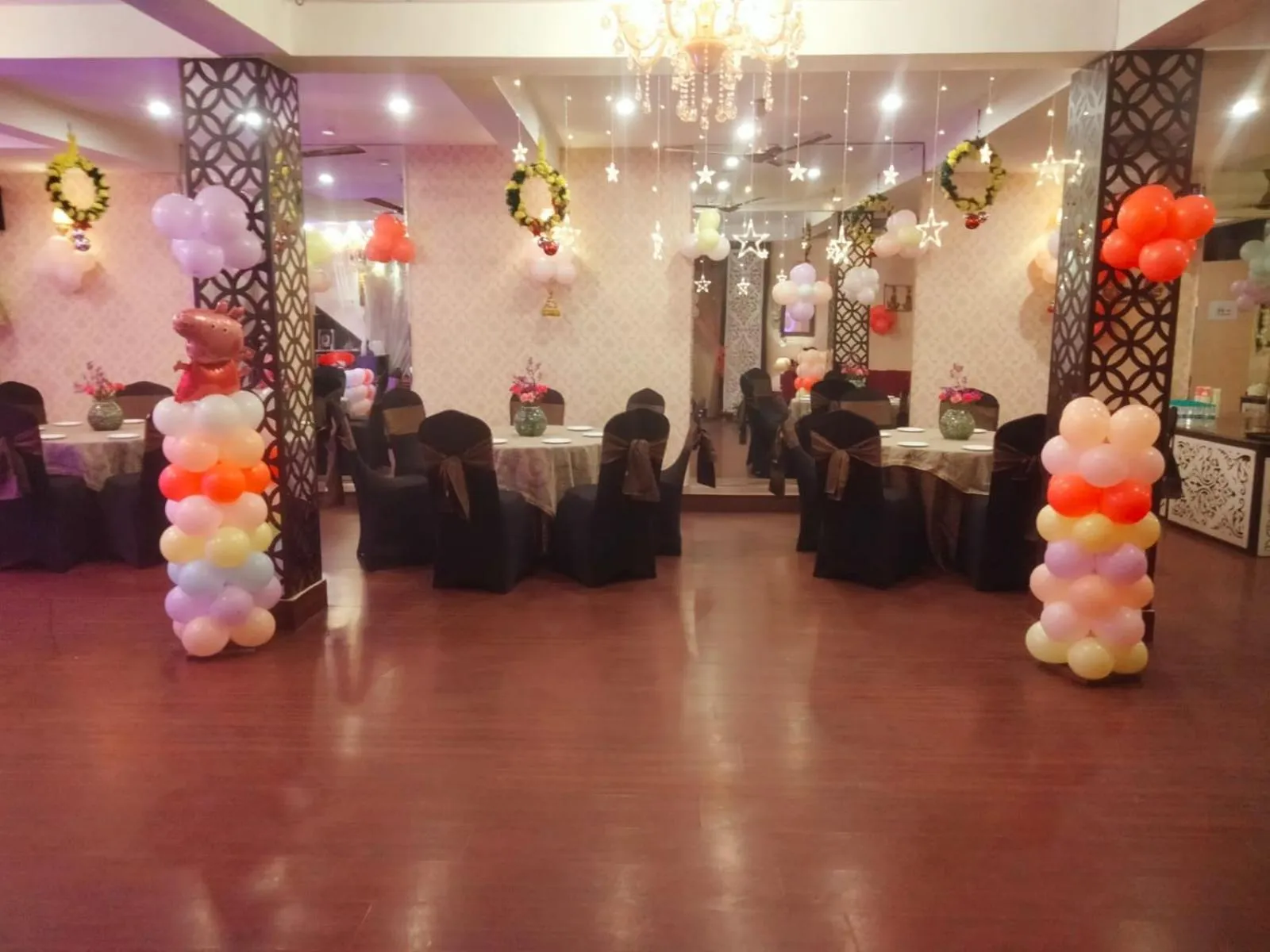 Banquet/Function facilities in Anand Bhawan