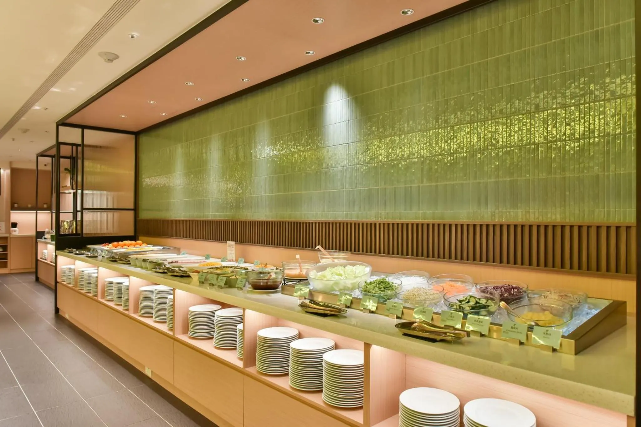 Breakfast in Holiday Inn Taoyuan Airport by IHG