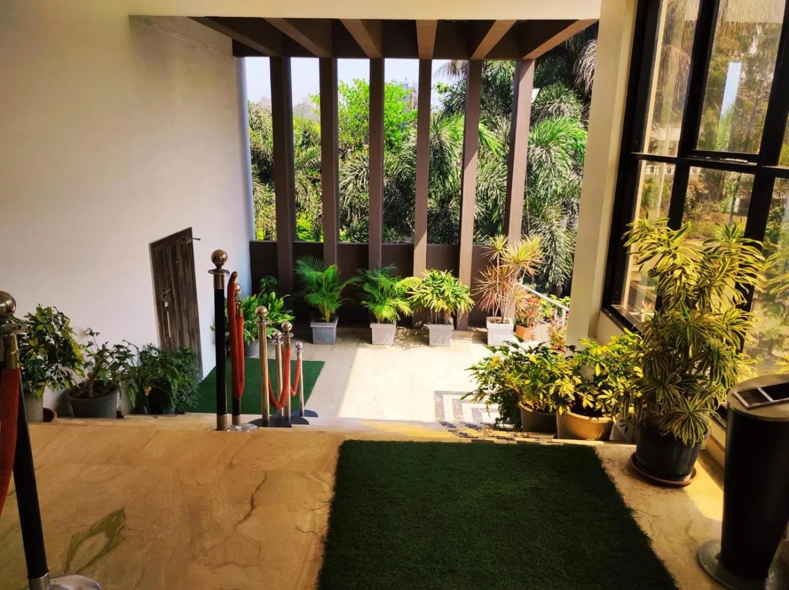 Facade/entrance in Manasi Pride