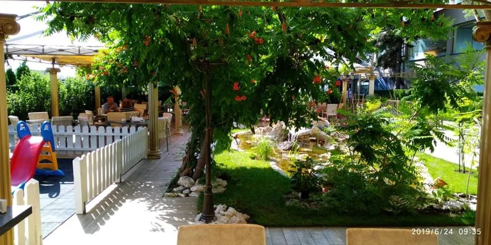 Garden in Hotel Shipka Beach