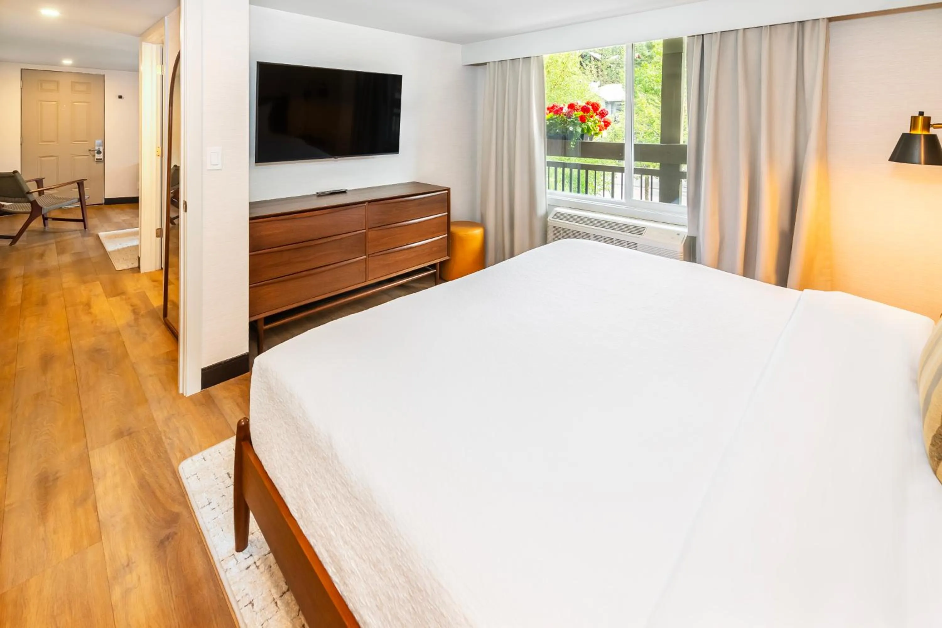 TV and multimedia, Bed in Charltons Banff