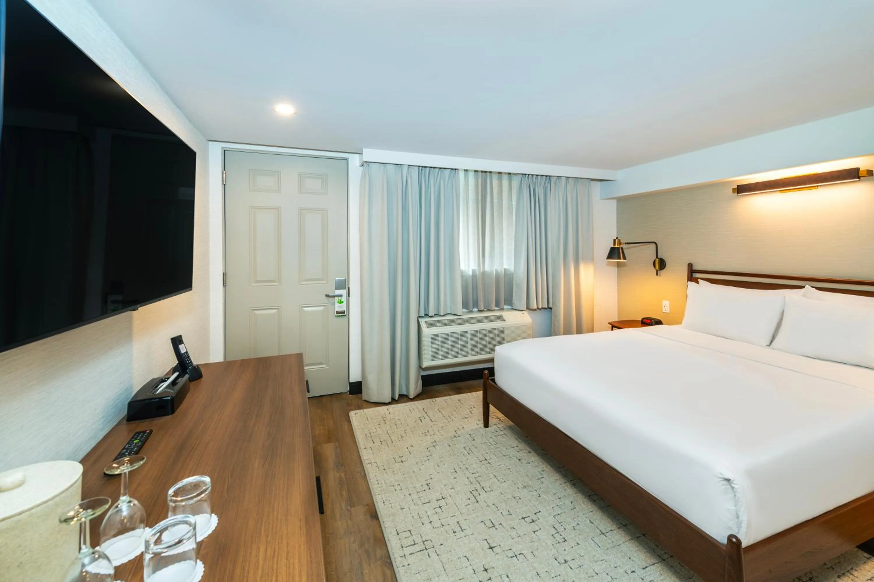 Bedroom, Bed in Charltons Banff